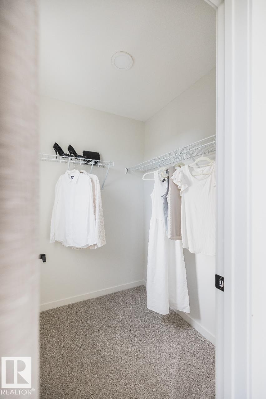 312 32 Street, Edmonton, AB - Indoor With Storage