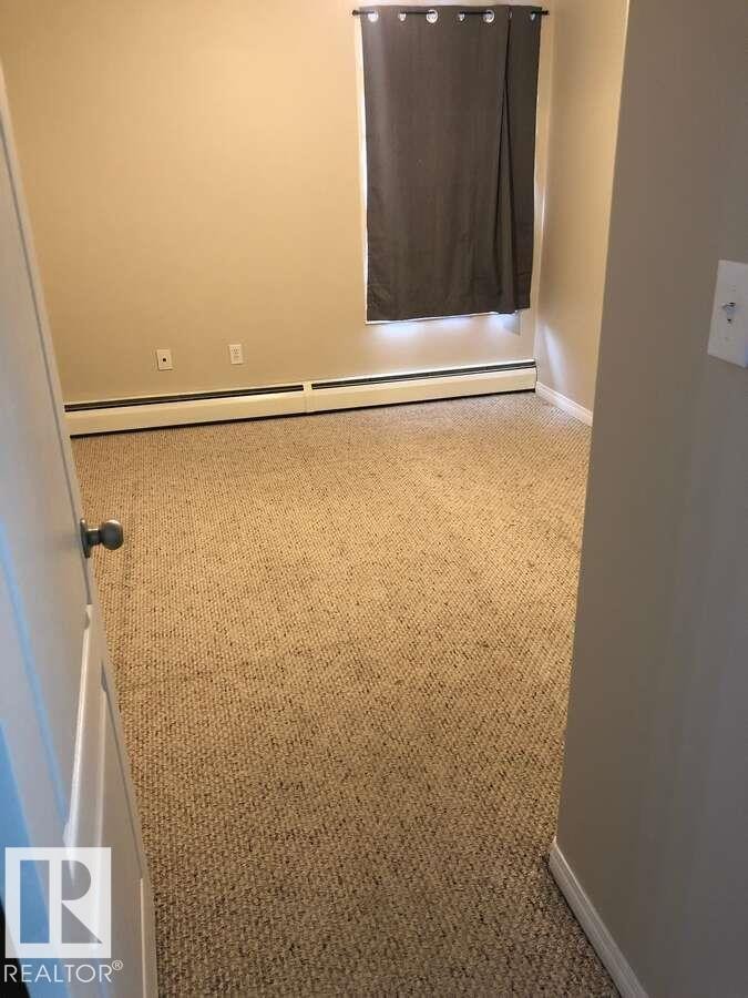 405 151 Edwards Drive, Edmonton, AB - Indoor Photo Showing Other Room