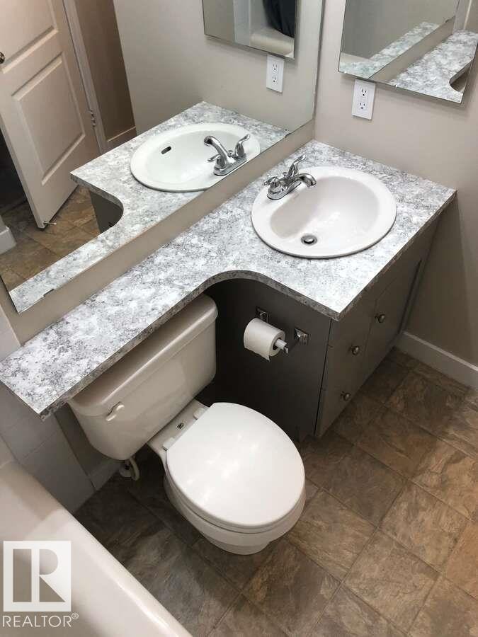 405 151 Edwards Drive, Edmonton, AB - Indoor Photo Showing Bathroom