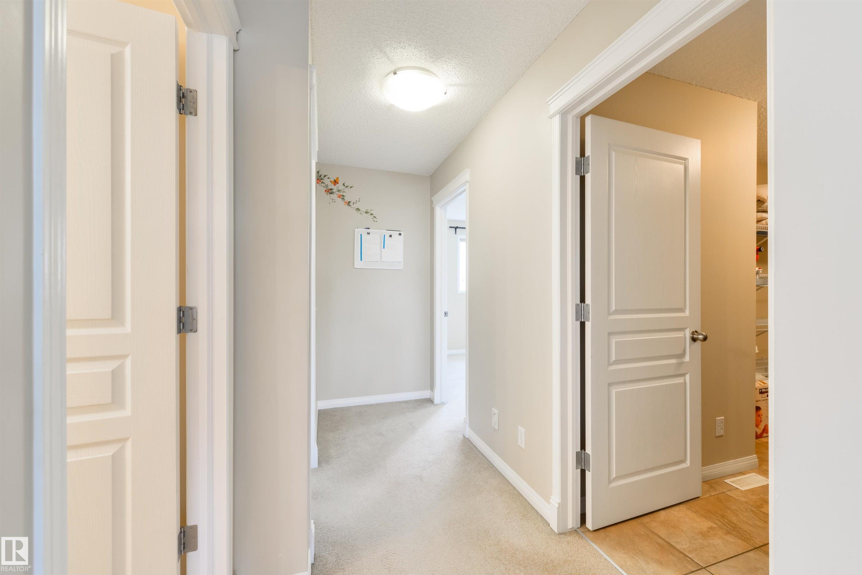 1215 Ormsby Lane, Edmonton, AB