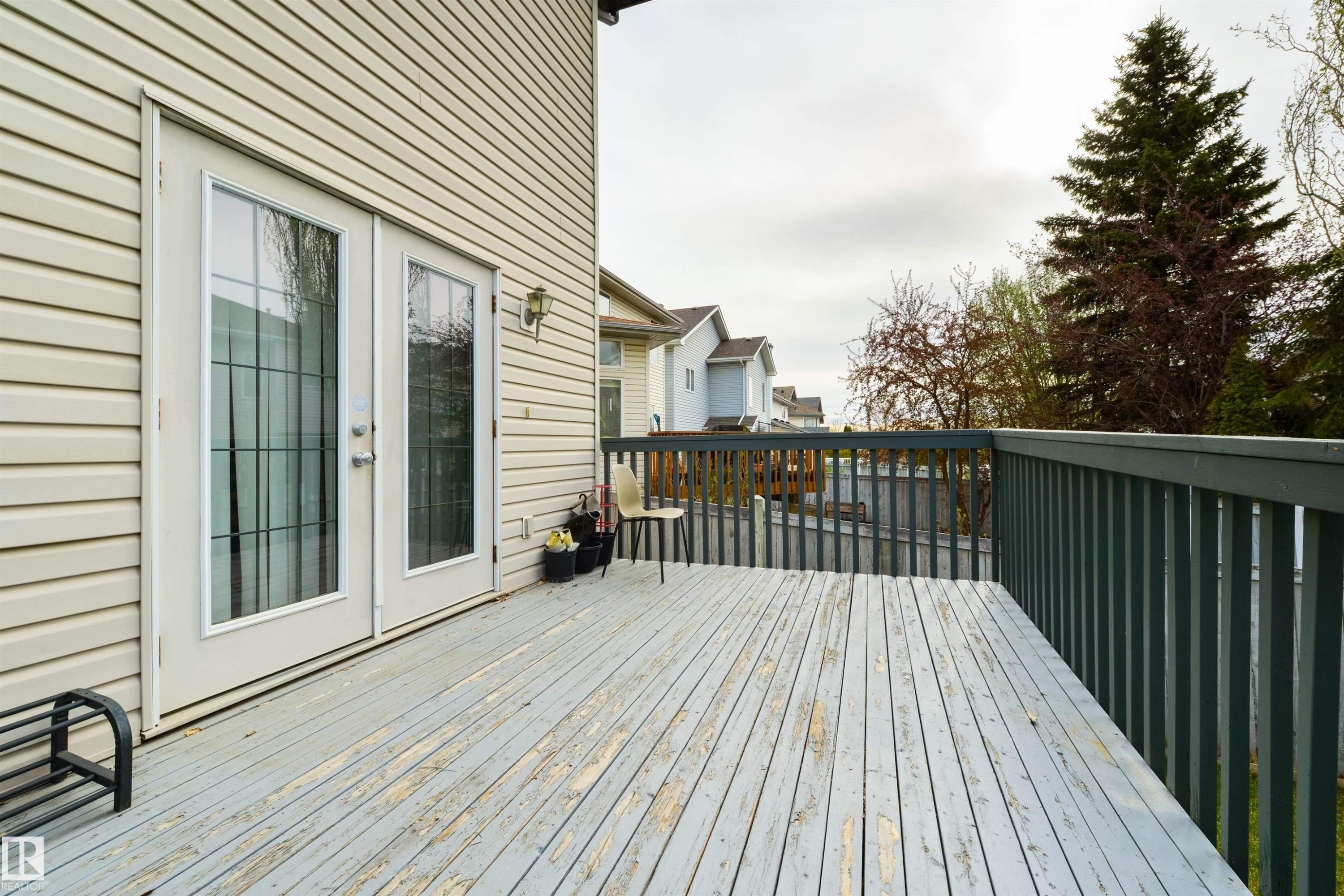 1215 Ormsby Lane, Edmonton, AB