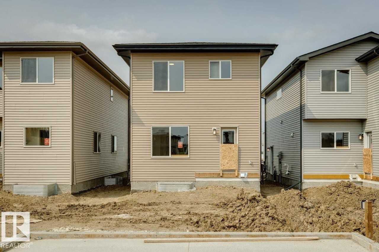 61 Gambel Loop, Spruce Grove, AB - Outdoor With Exterior