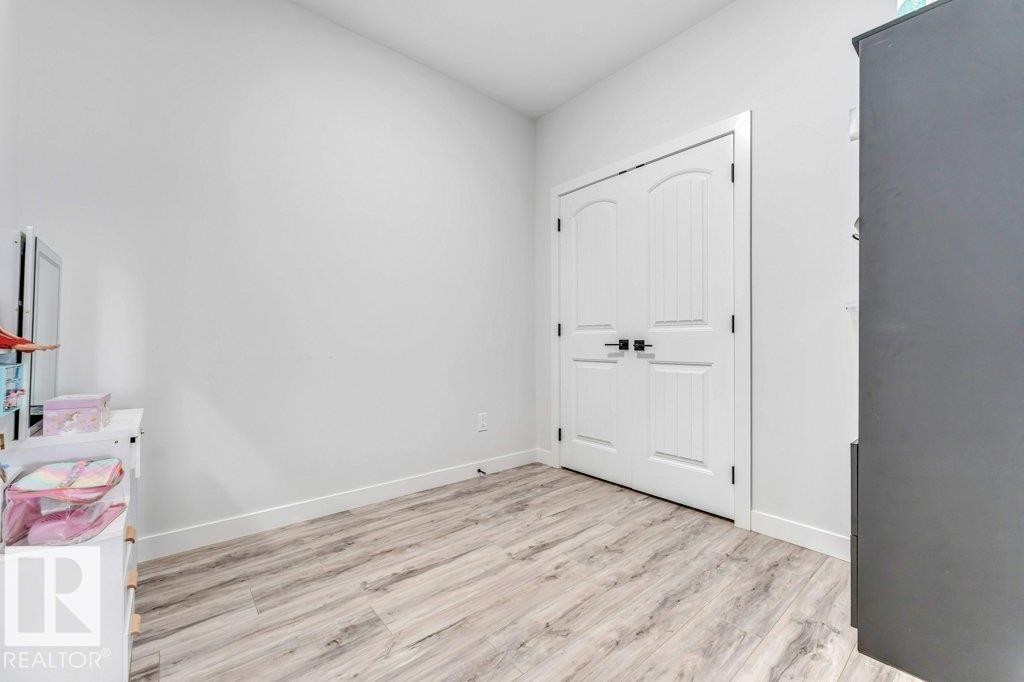 3923 40 Avenue, Beaumont, AB - Indoor