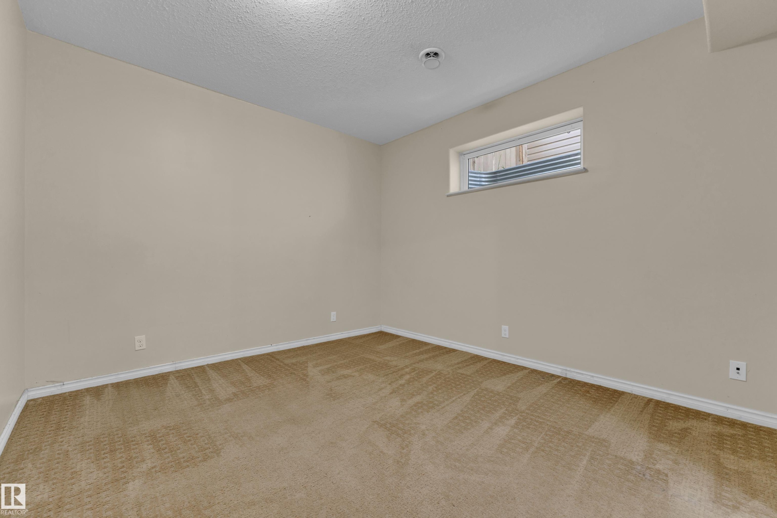 5528 209 Street, Edmonton, AB