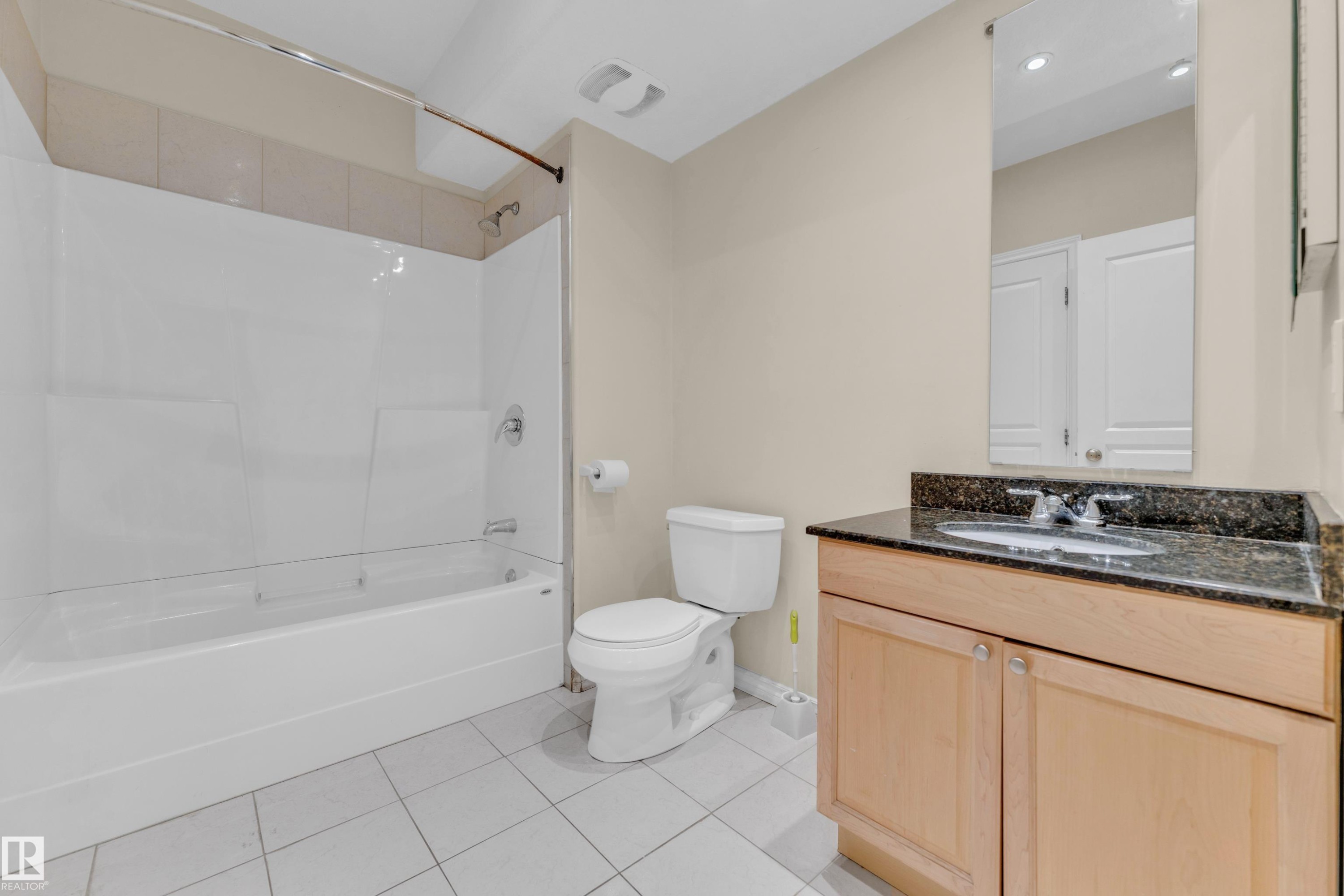 5528 209 Street, Edmonton, AB