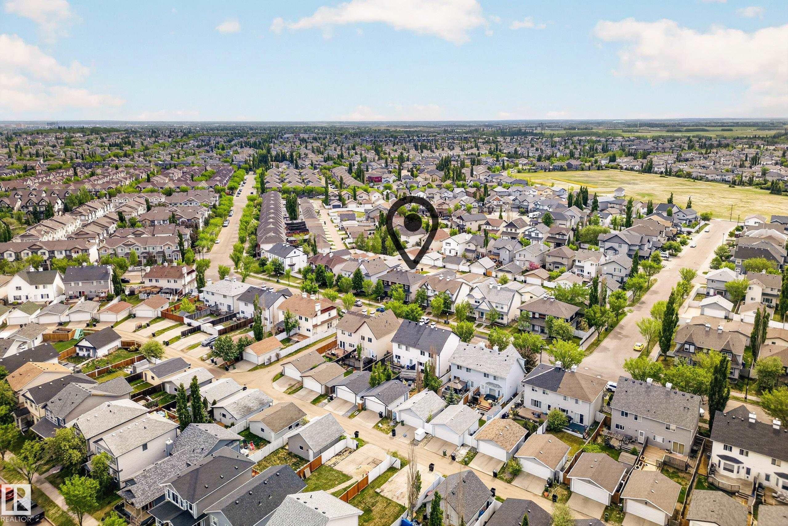 5917 South Terwillegar Boulevard, Edmonton, AB - Outdoor With View