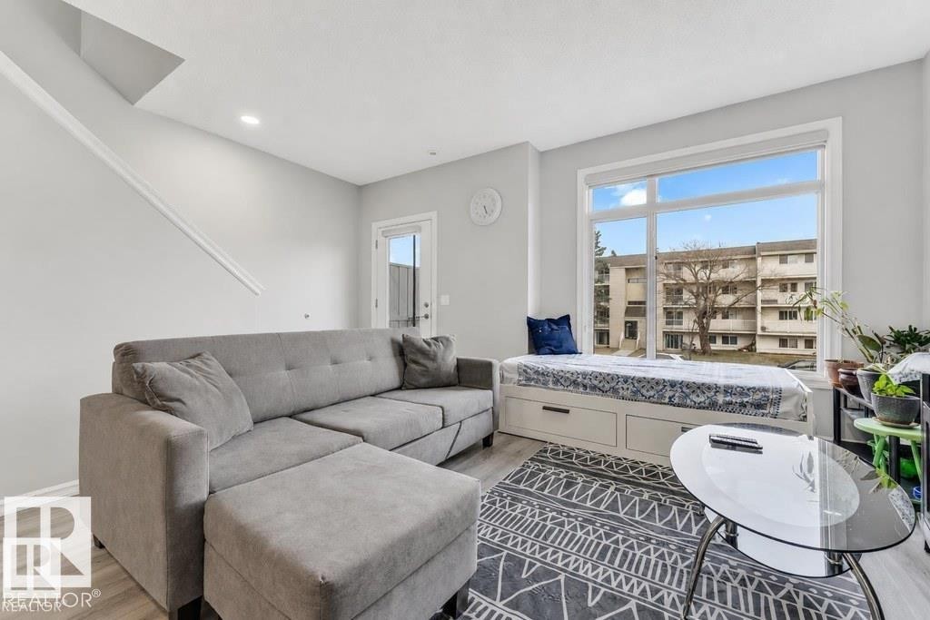 61 215 Saddleback Road Nw, Edmonton, AB