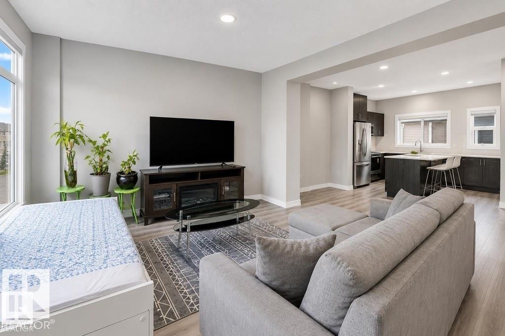 61 215 Saddleback Road Nw, Edmonton, AB