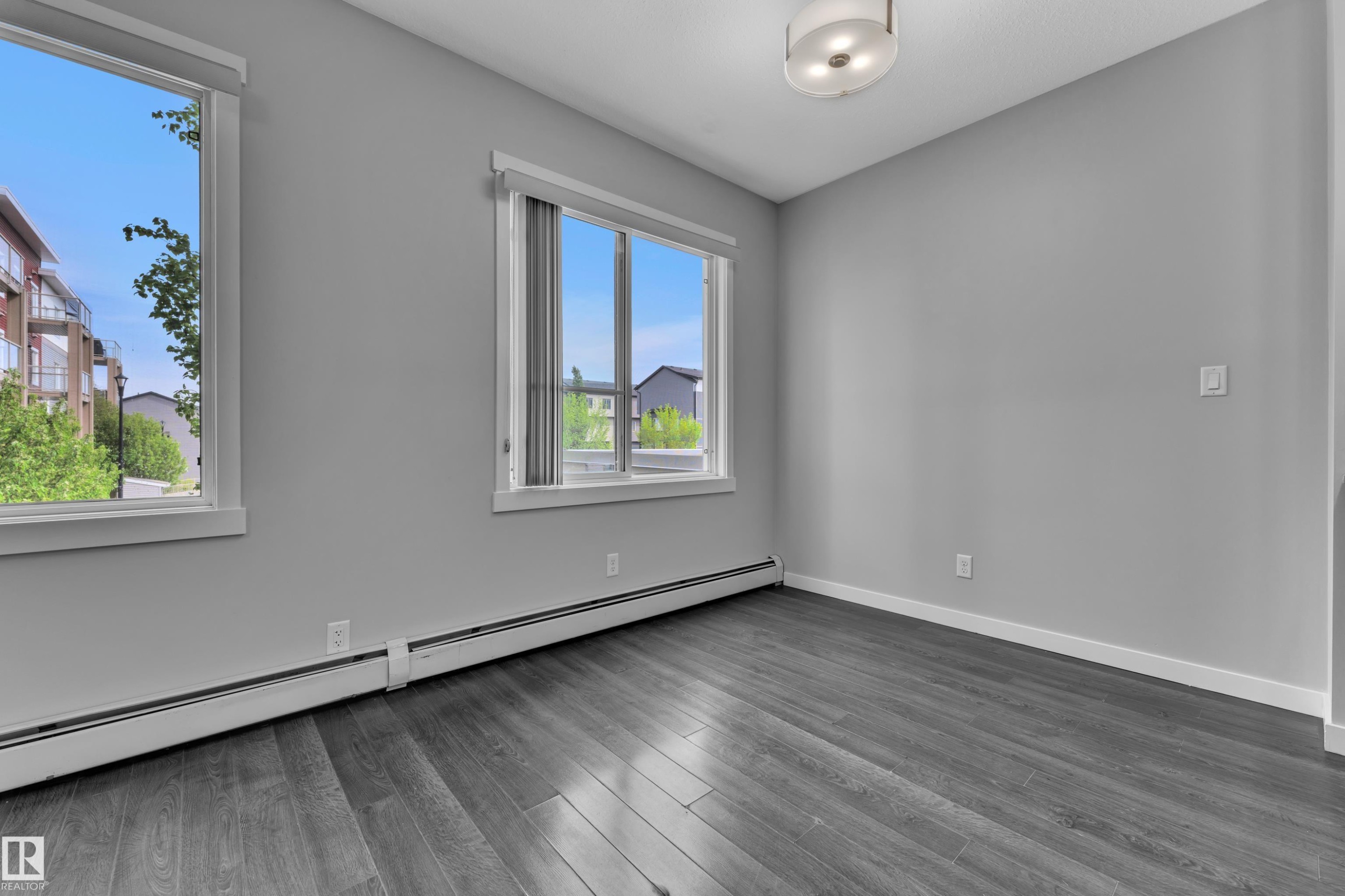 214 812 Welsh Drive, Edmonton, AB