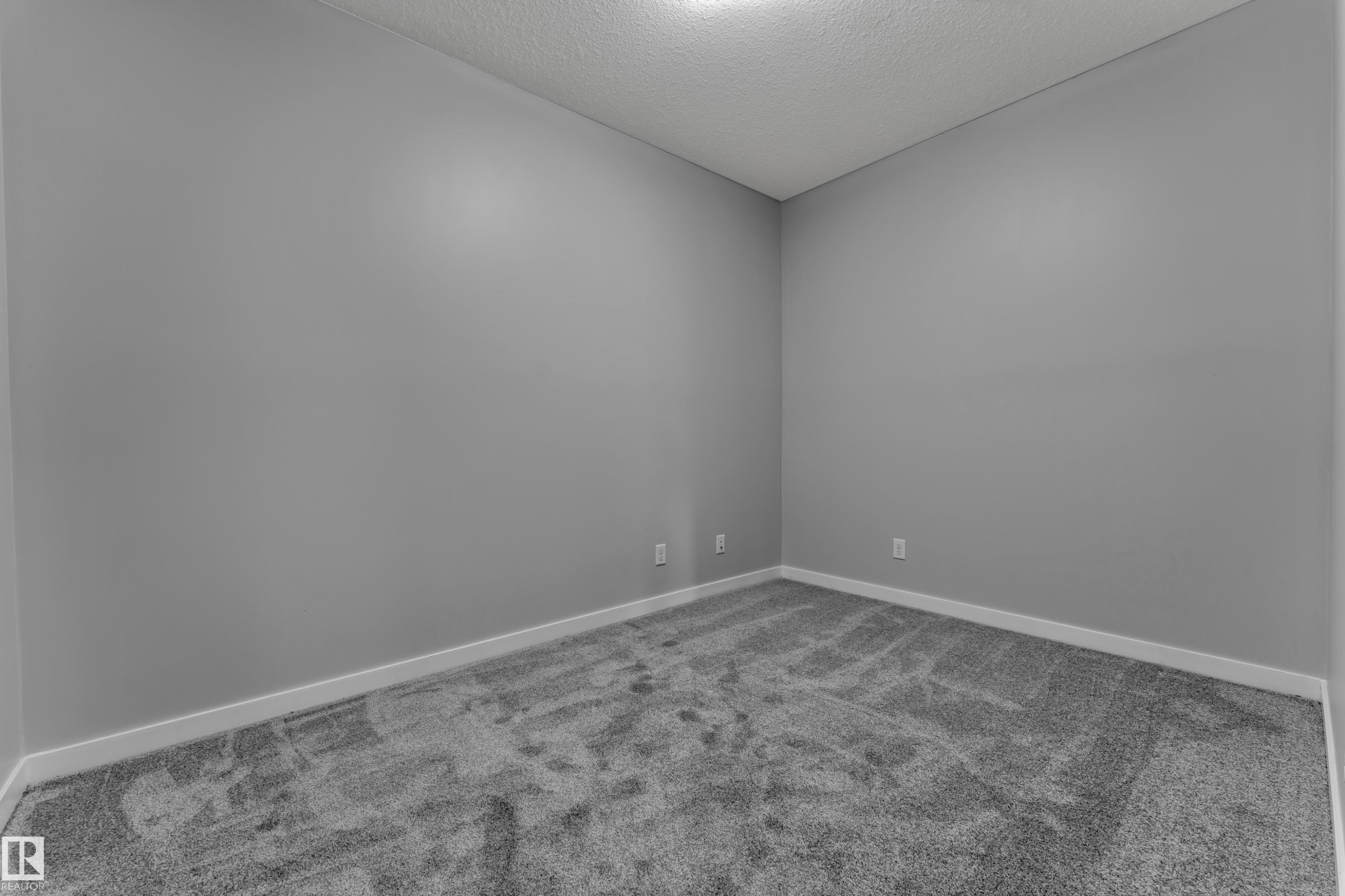214 812 Welsh Drive, Edmonton, AB