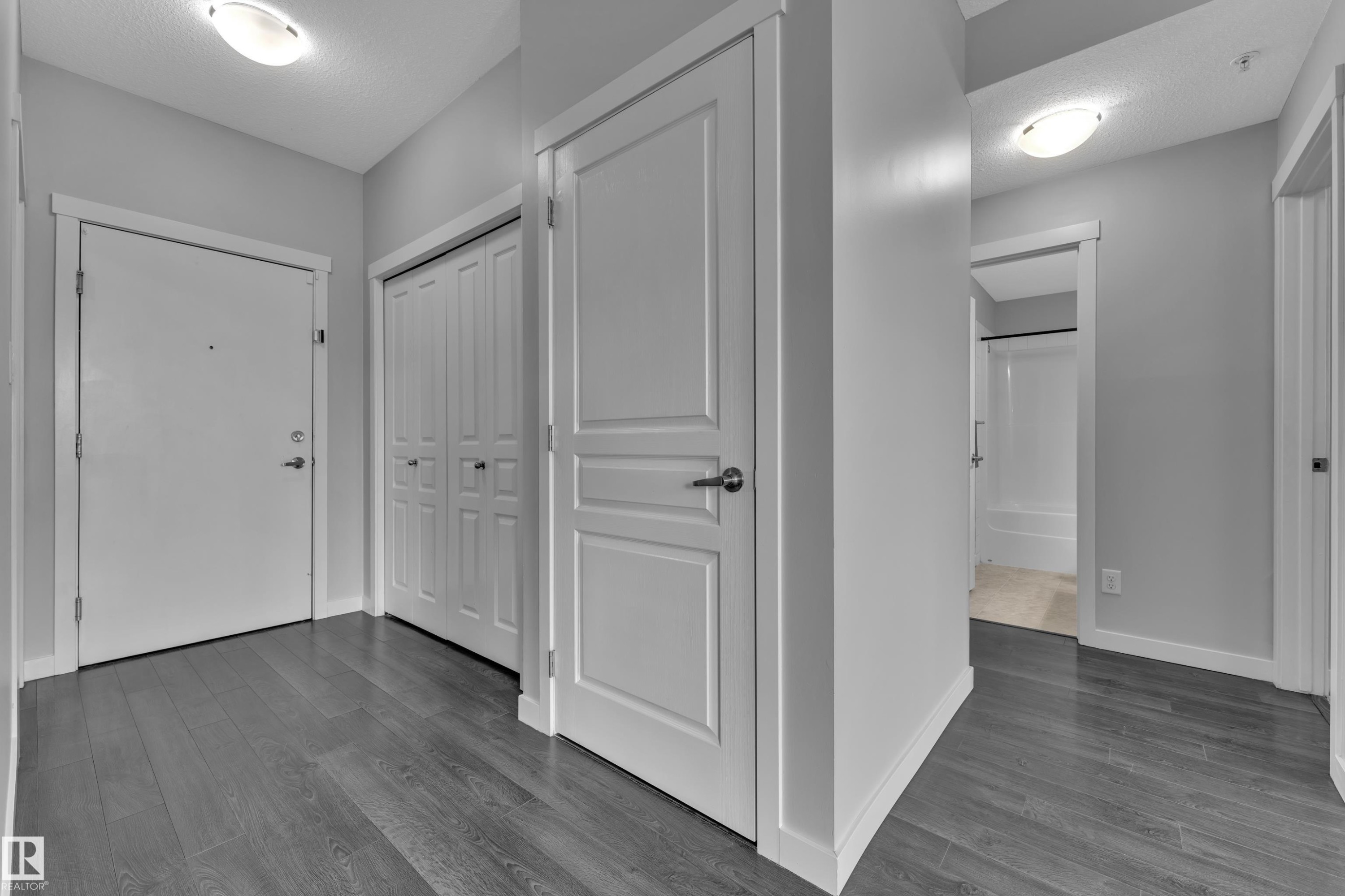 214 812 Welsh Drive, Edmonton, AB