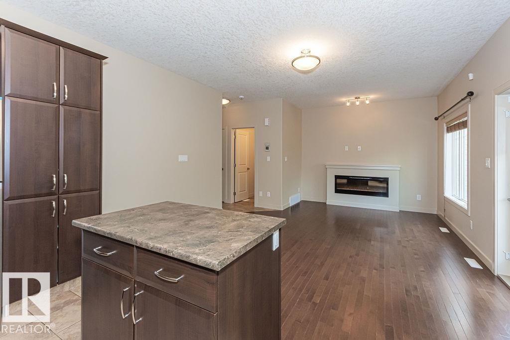 8 450 Mcconachie Way, Edmonton, AB