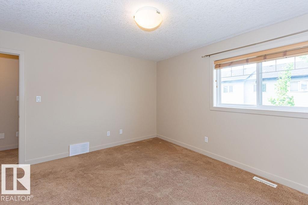8 450 Mcconachie Way, Edmonton, AB