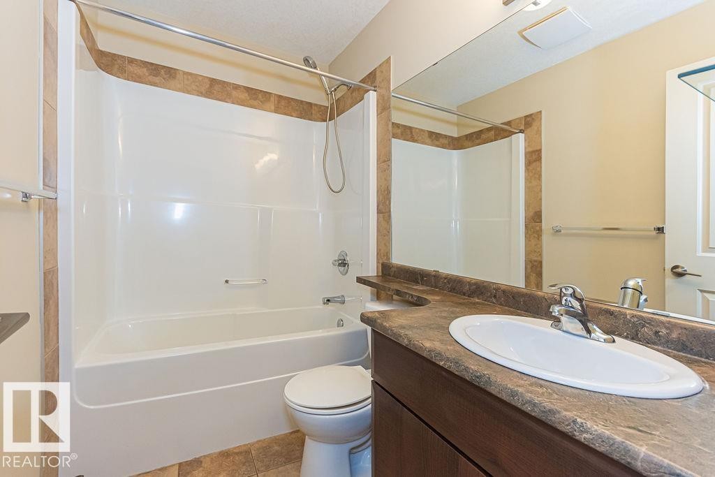 8 450 Mcconachie Way, Edmonton, AB
