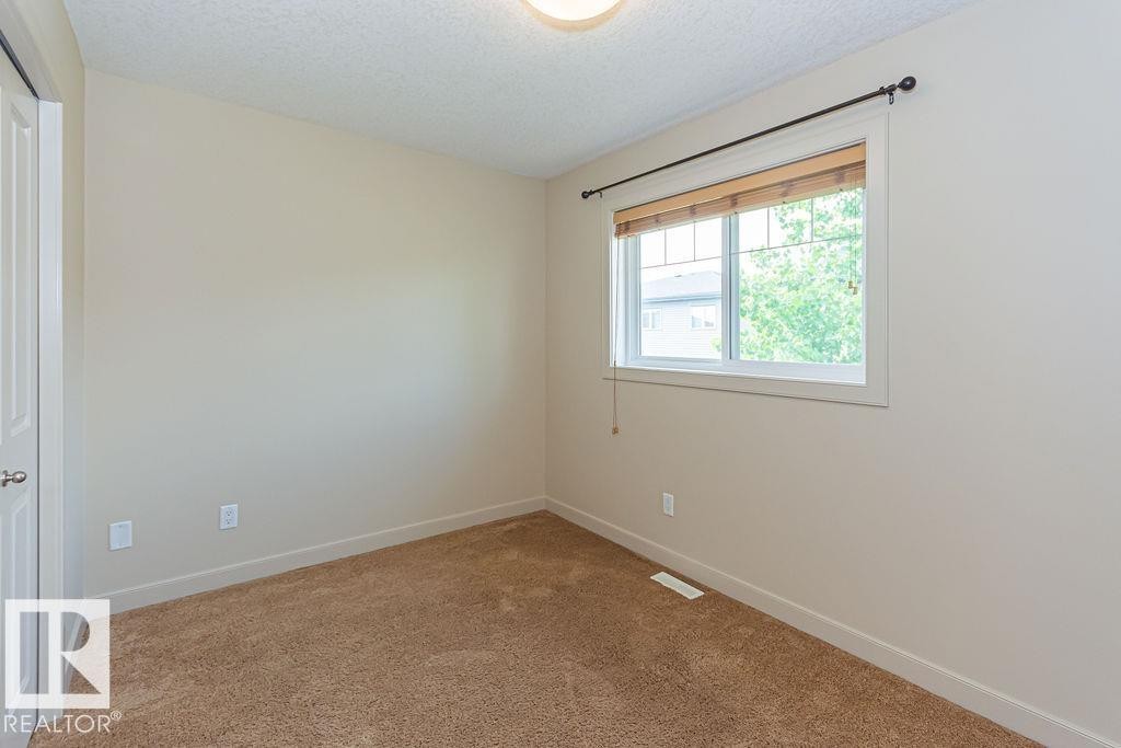 8 450 Mcconachie Way, Edmonton, AB