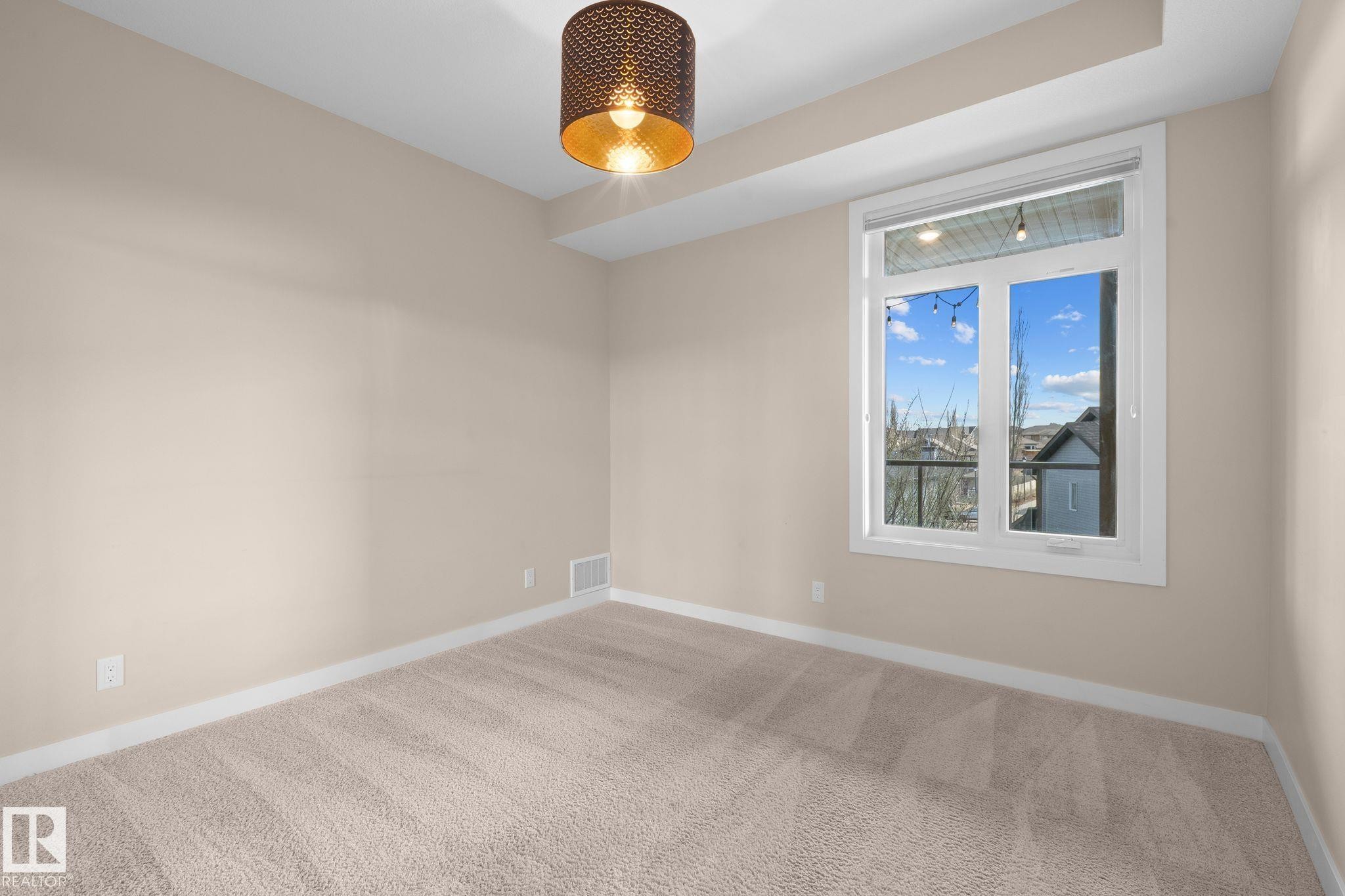 Empty room - 309 625 Leger Way, Edmonton, AB
