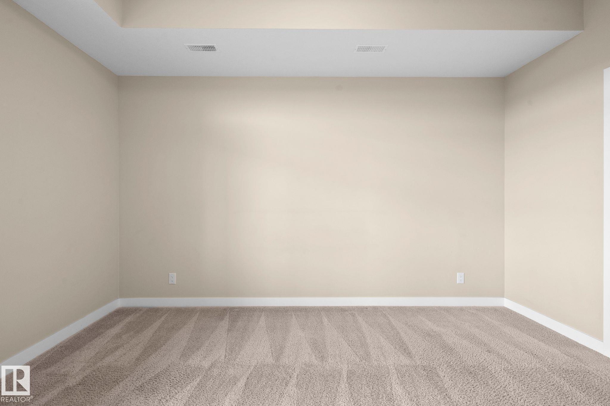 Empty room - 309 625 Leger Way, Edmonton, AB