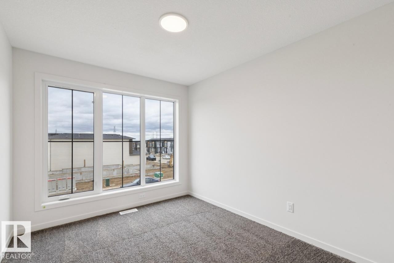 3019 5 Avenue, Edmonton, AB