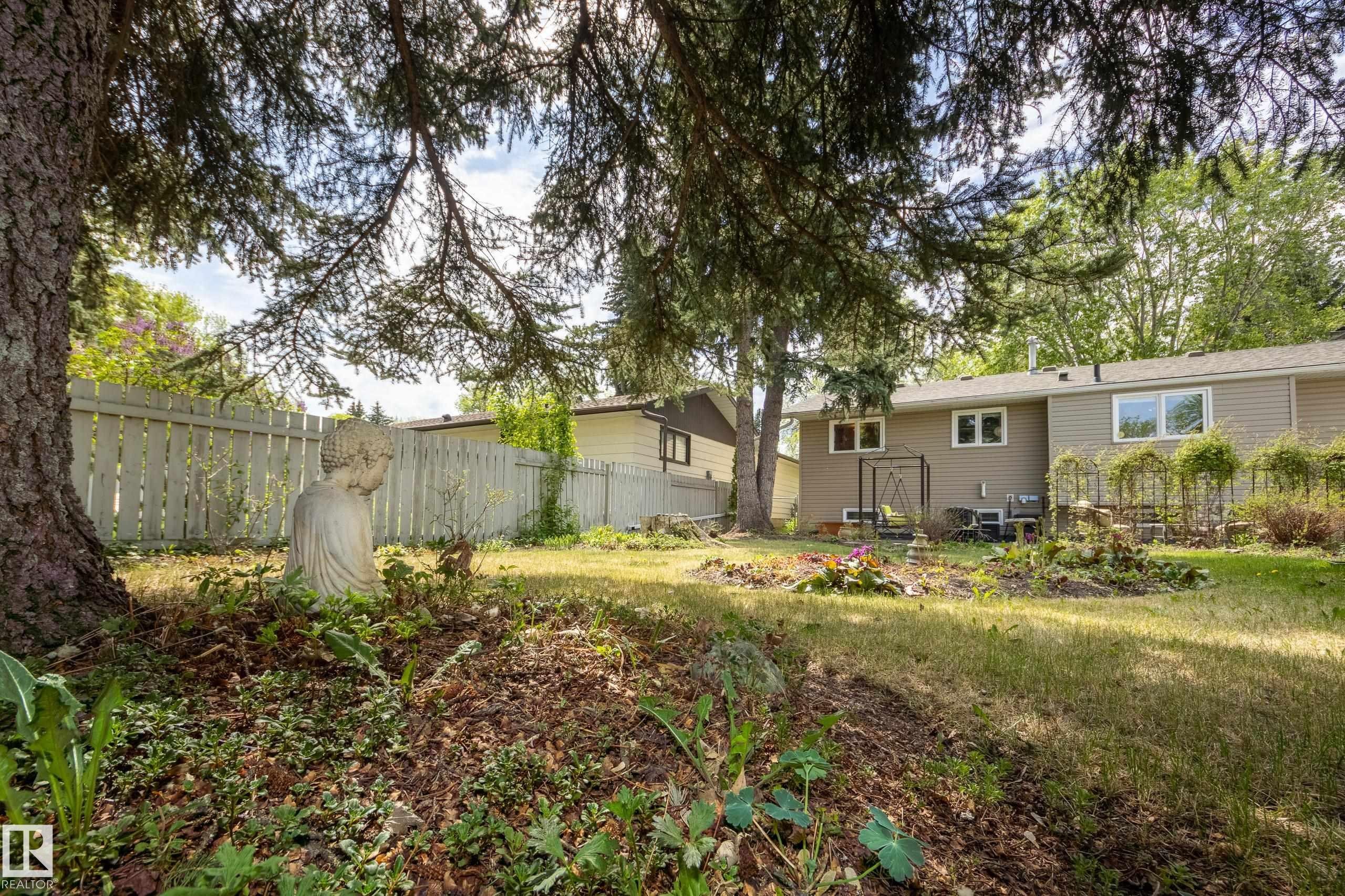 36 Fenwick Crescent, St. Albert, AB - Outdoor