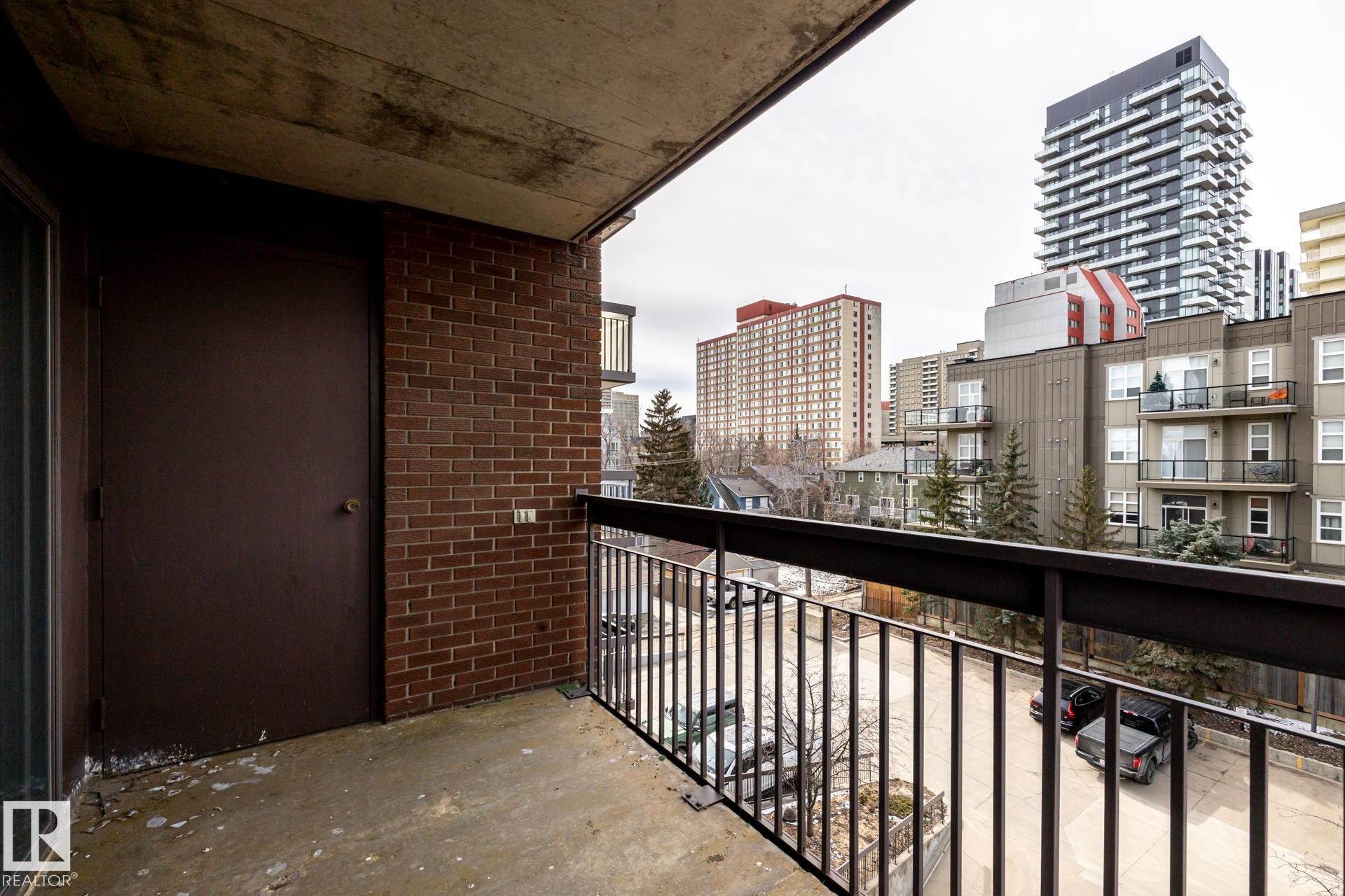 402 11027 87 Avenue, Edmonton, AB