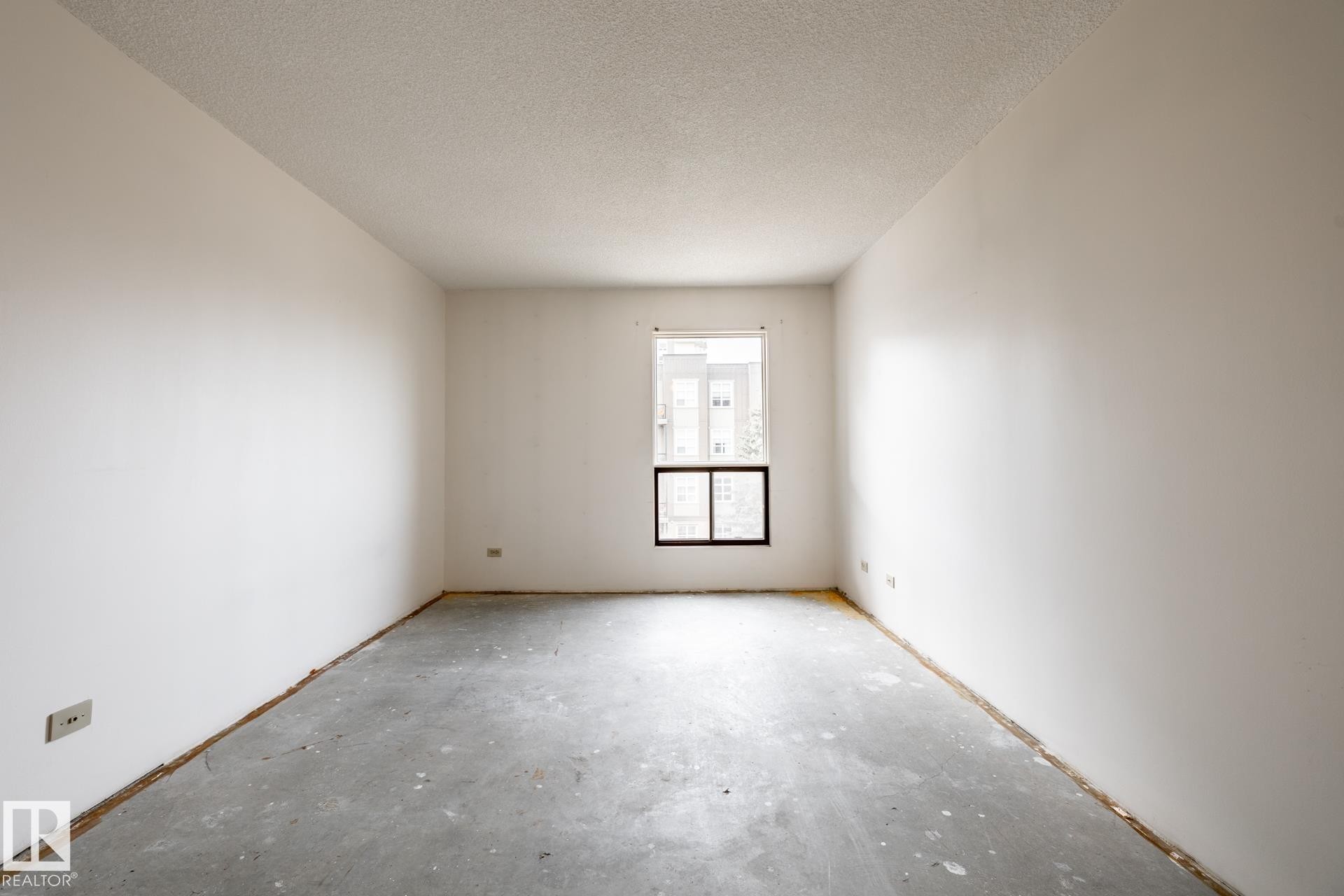 402 11027 87 Avenue, Edmonton, AB
