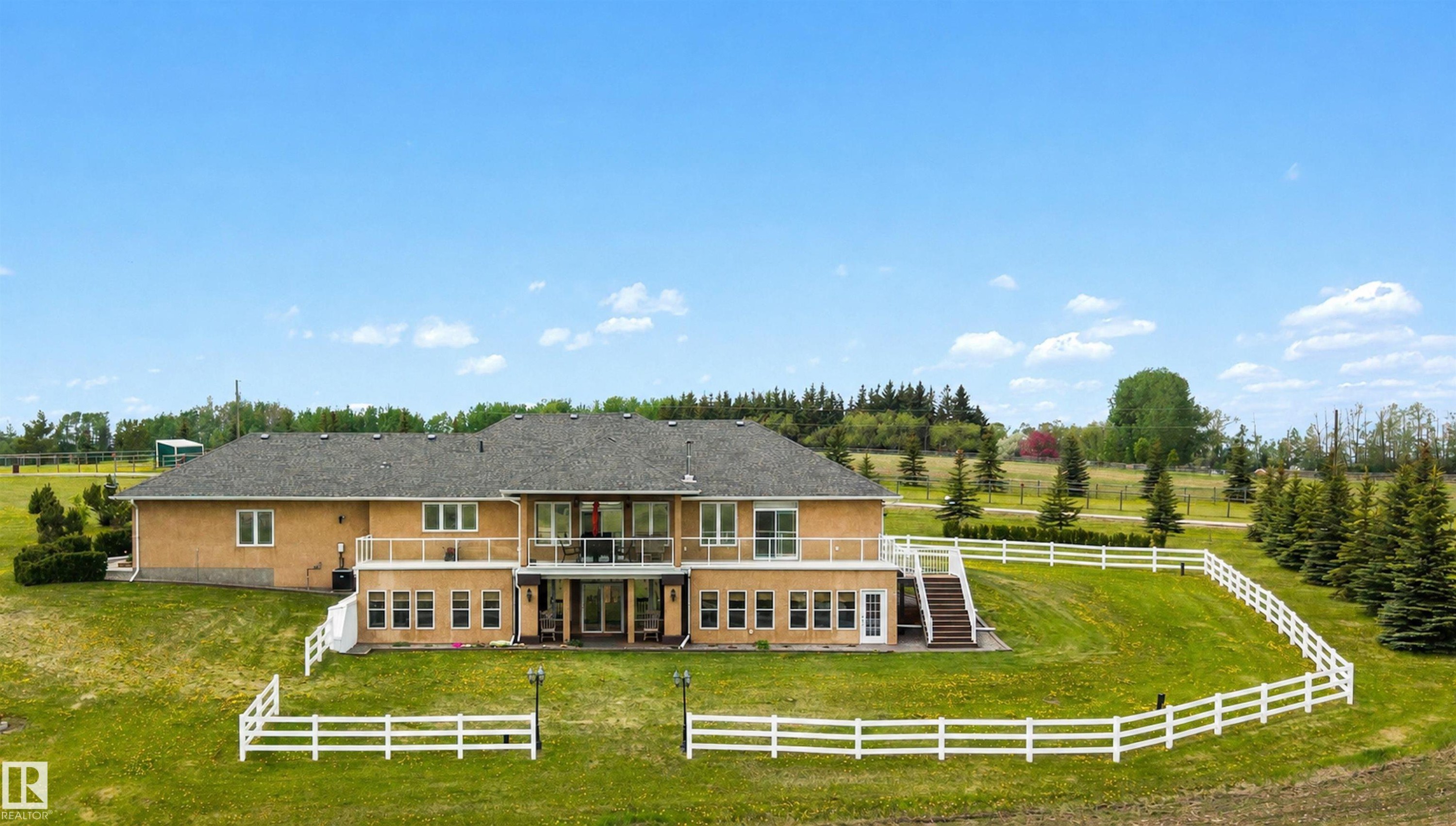 28125 Highway 587, Rural Red Deer County, AB - Outdoor With Deck Patio Veranda