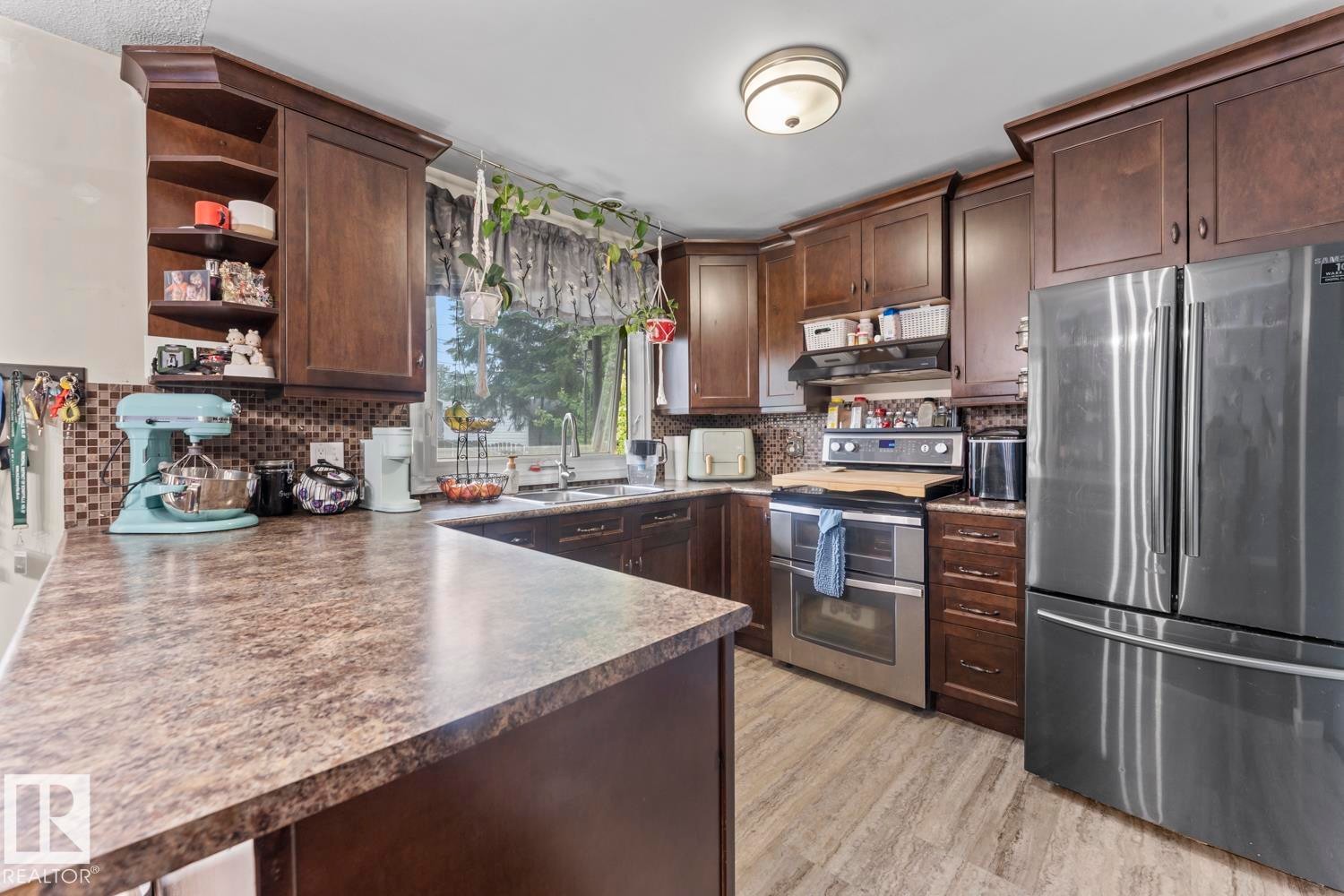 4723 57A Street, Cold Lake, AB
