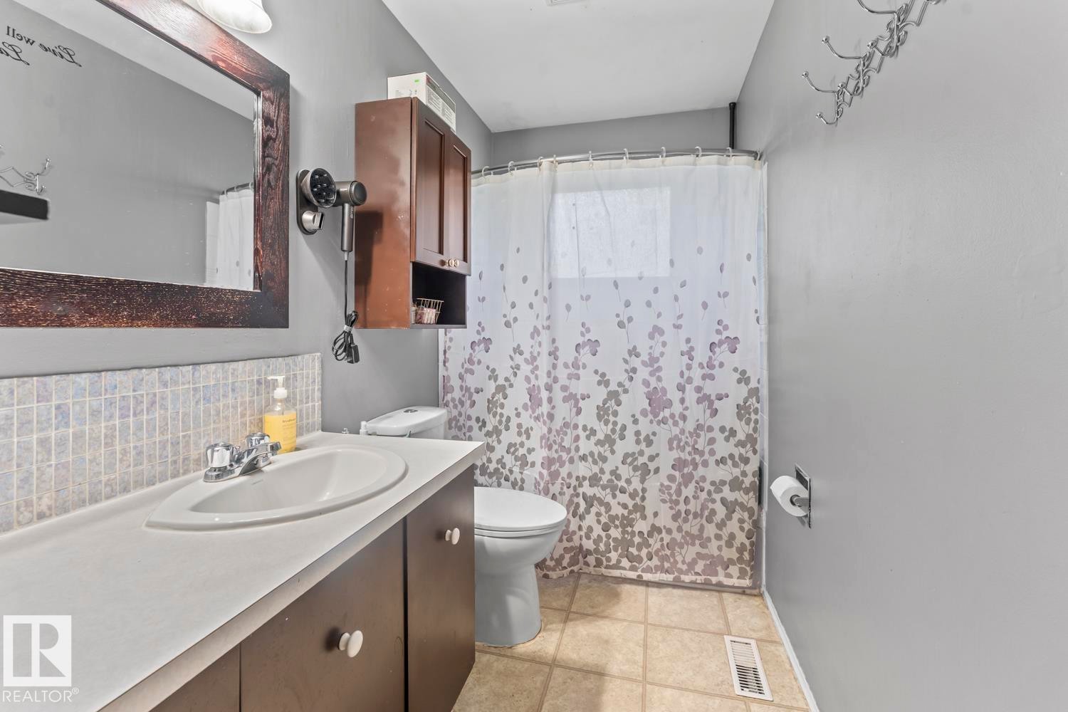4723 57A Street, Cold Lake, AB