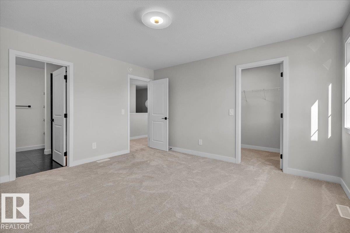 2209 Crossbill Link, Edmonton, AB