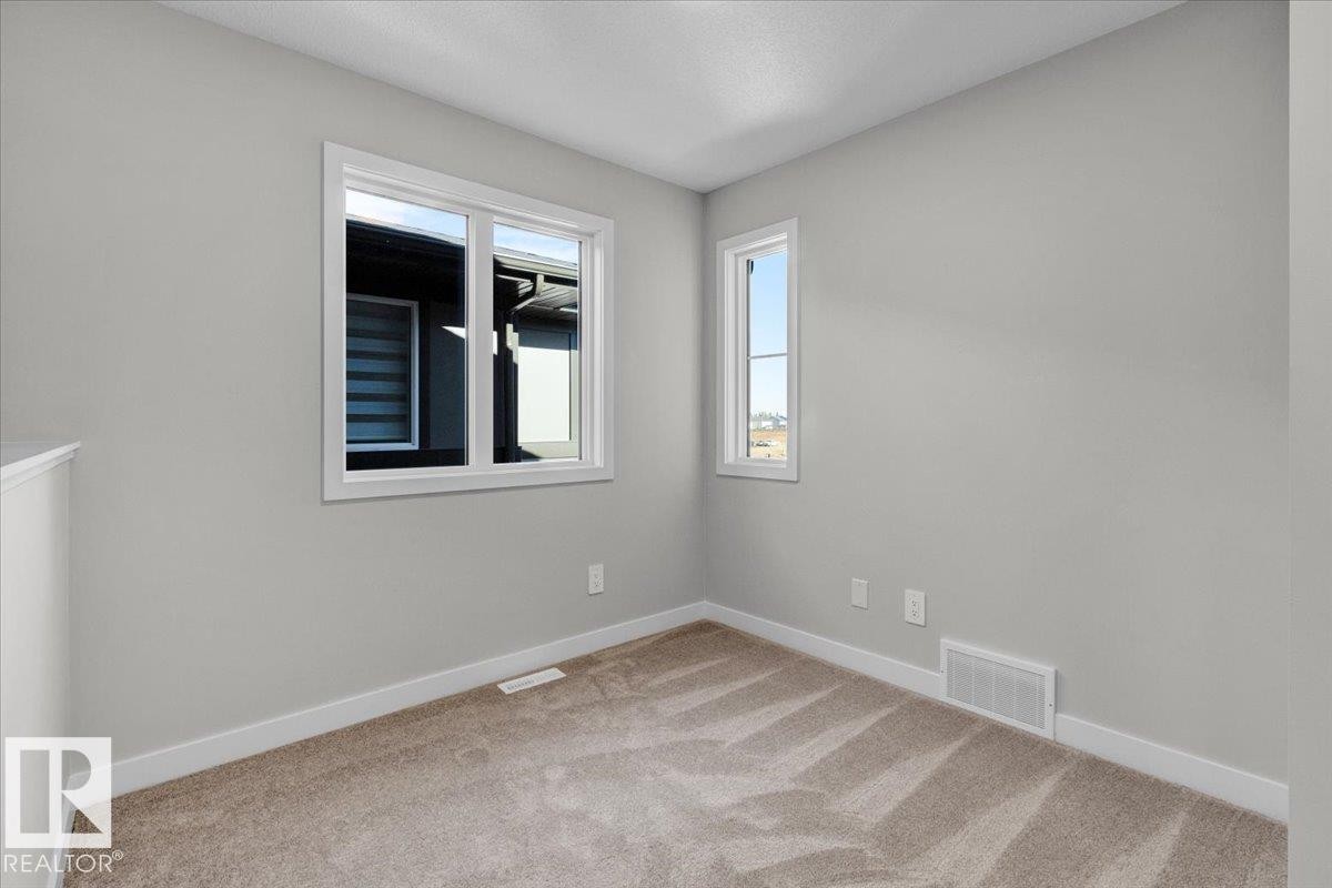 2209 Crossbill Link, Edmonton, AB