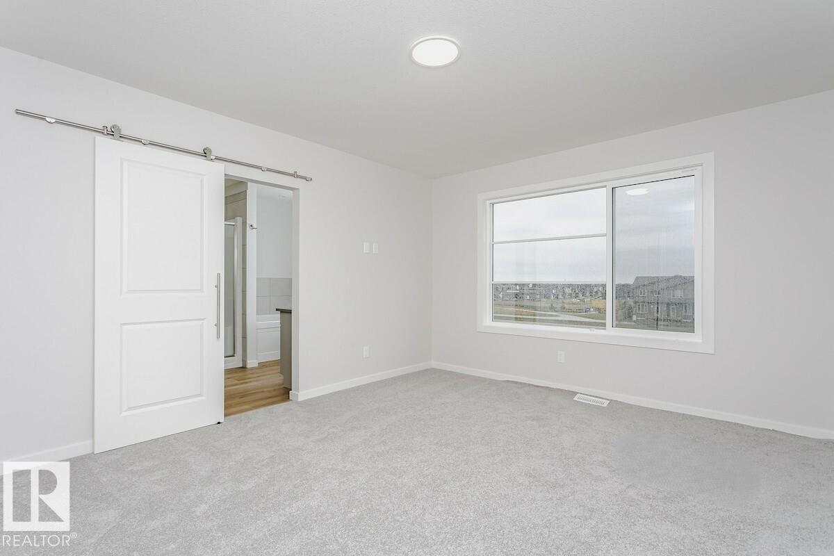 2944 65 Street Sw, Edmonton, AB - Indoor Photo Showing Other Room