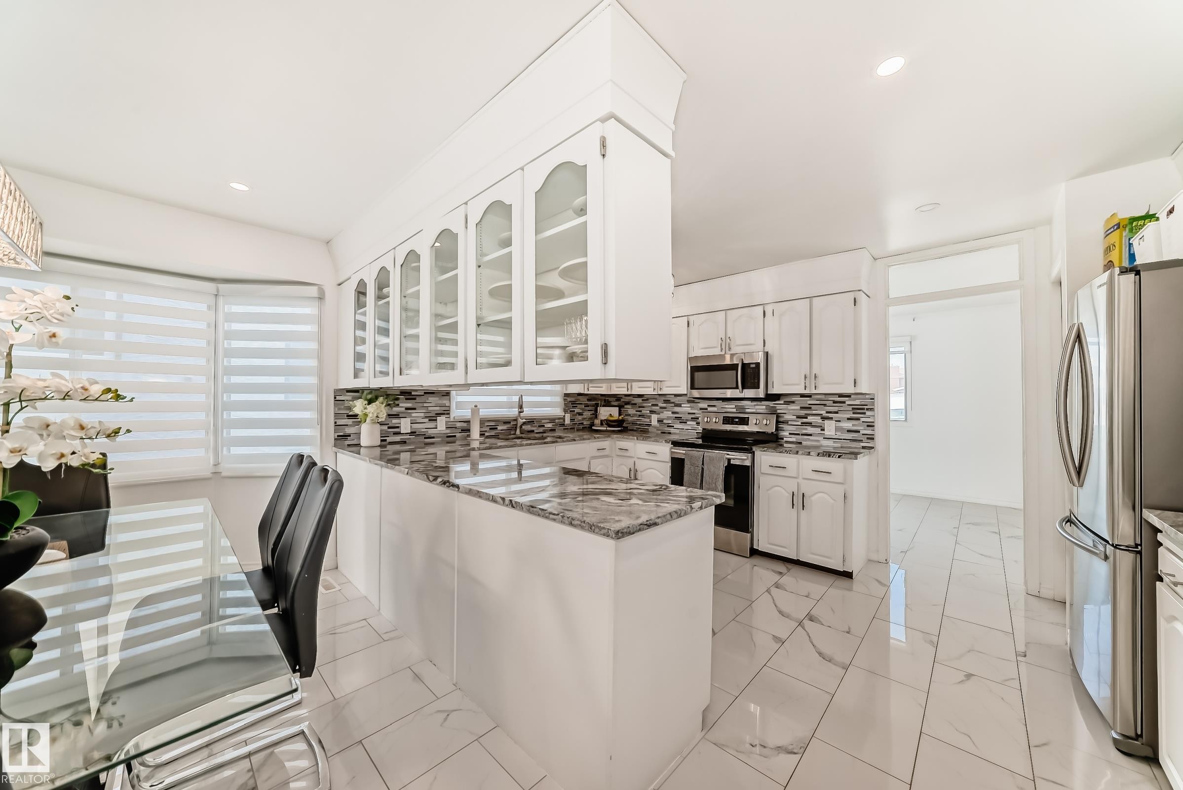 9815 159 Avenue, Edmonton, AB