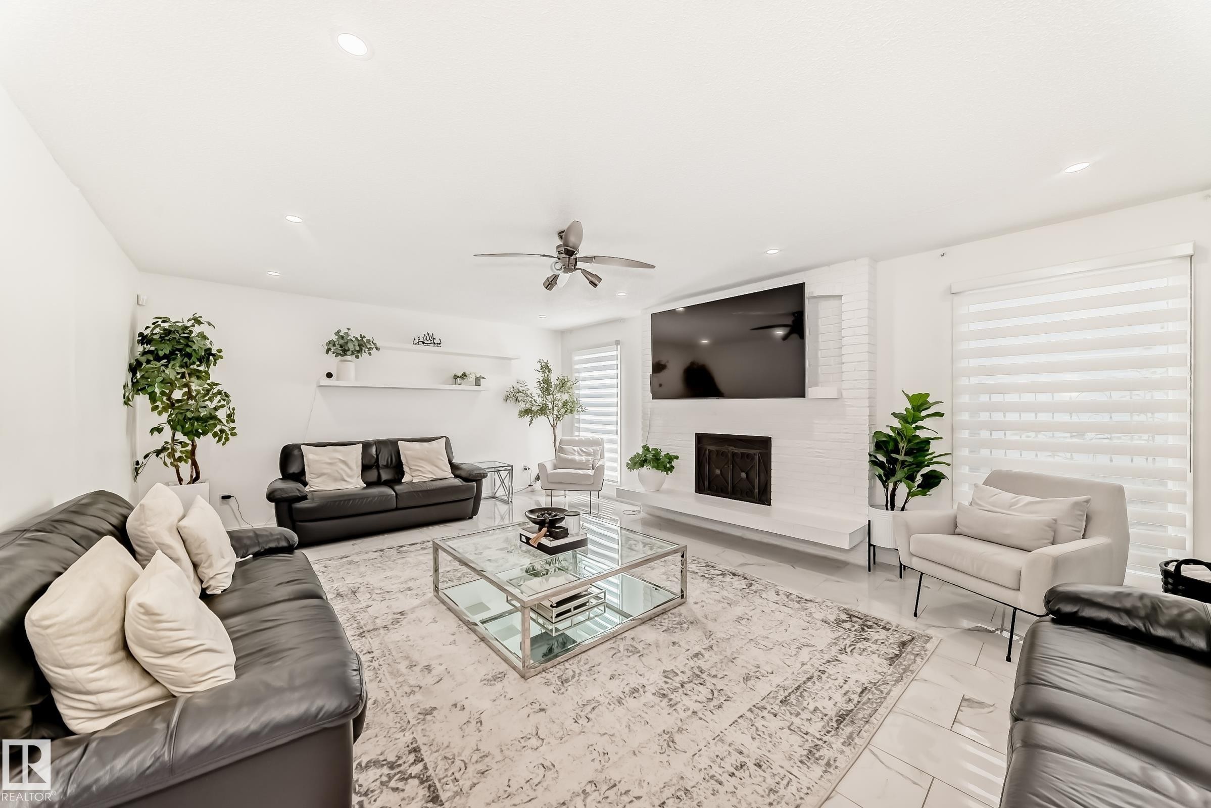 9815 159 Avenue, Edmonton, AB
