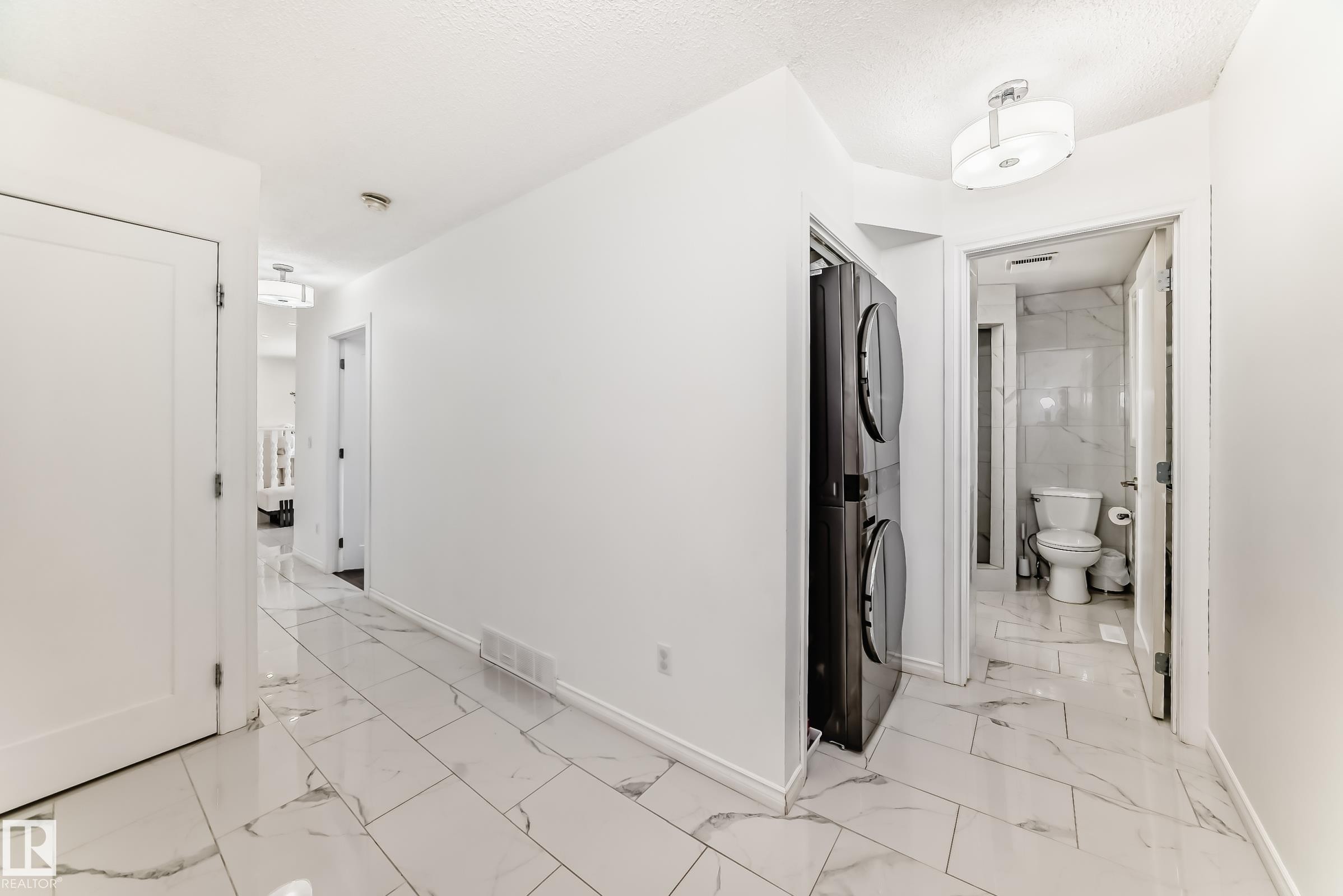9815 159 Avenue, Edmonton, AB