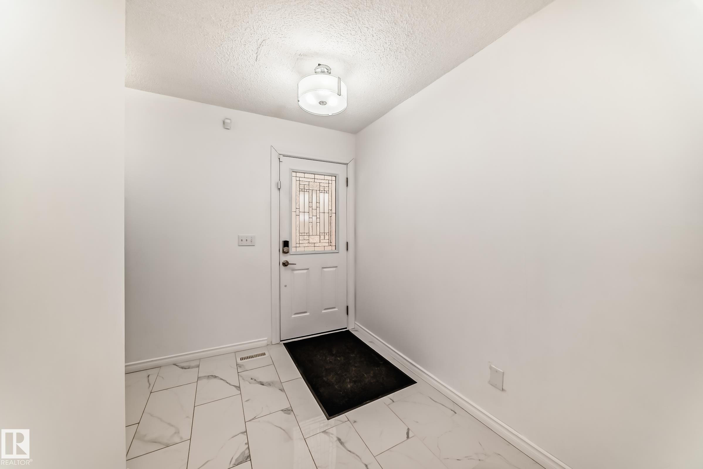 9815 159 Avenue, Edmonton, AB