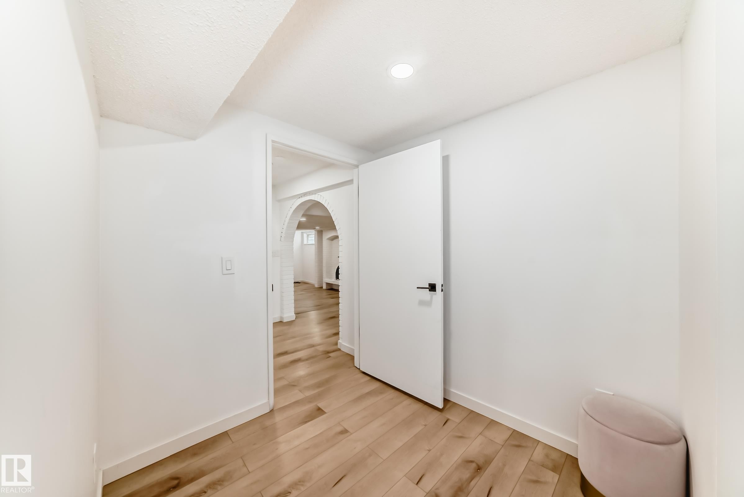 9815 159 Avenue, Edmonton, AB