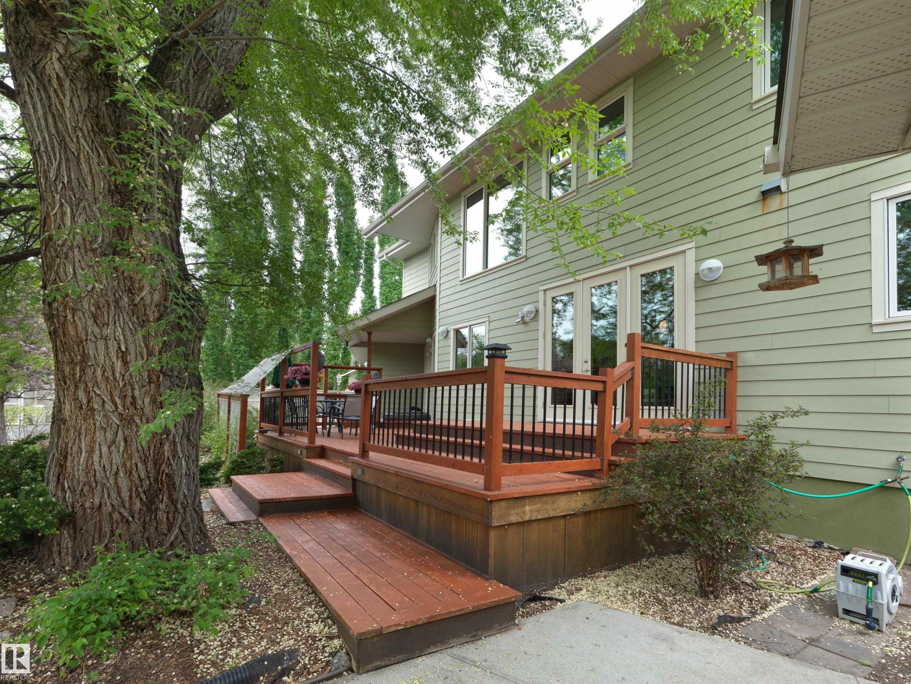11131 75 Avenue, Edmonton, AB