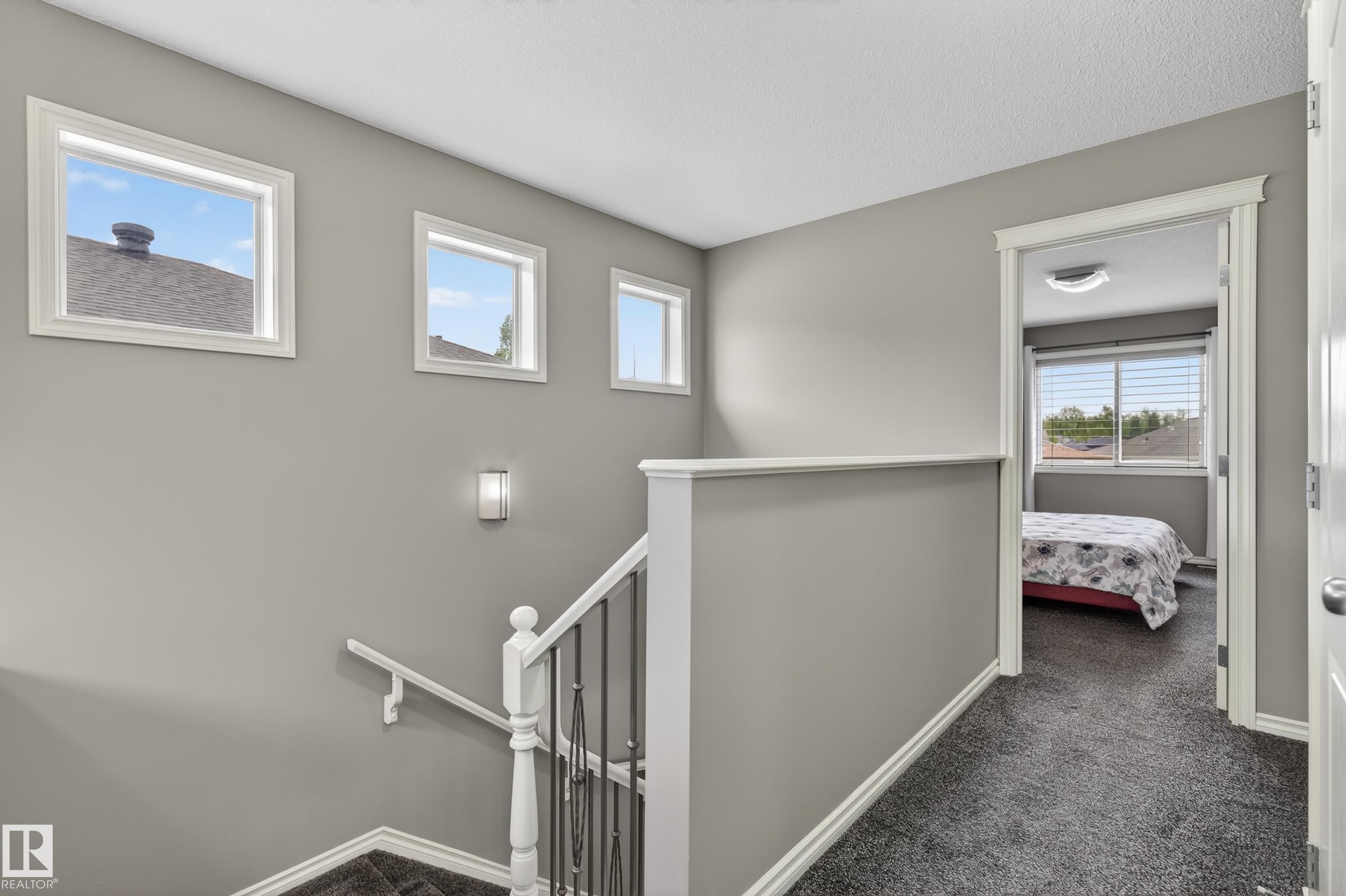 9515 221 Street, Edmonton, AB