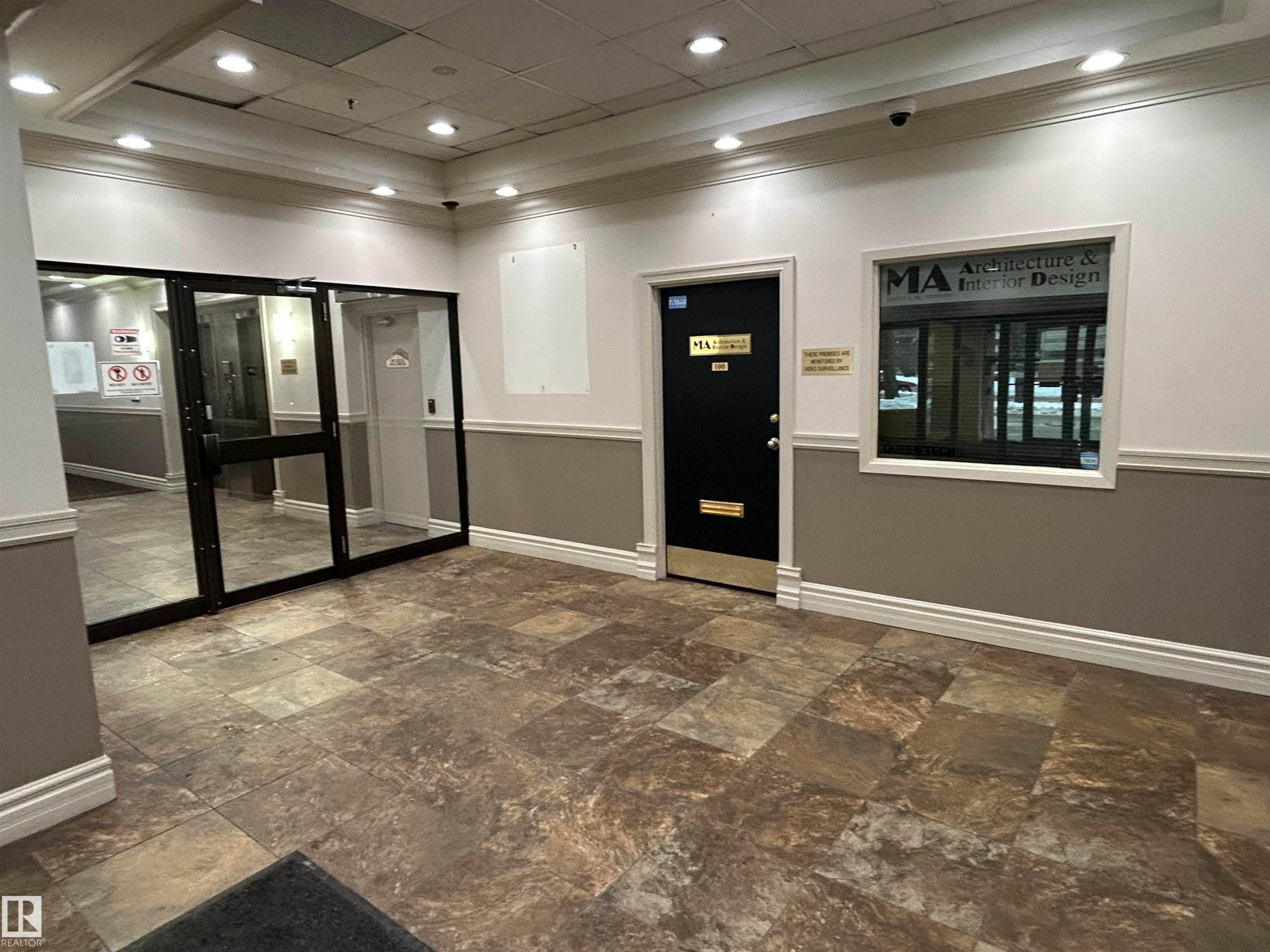 714 10160 114 Street, Edmonton, AB