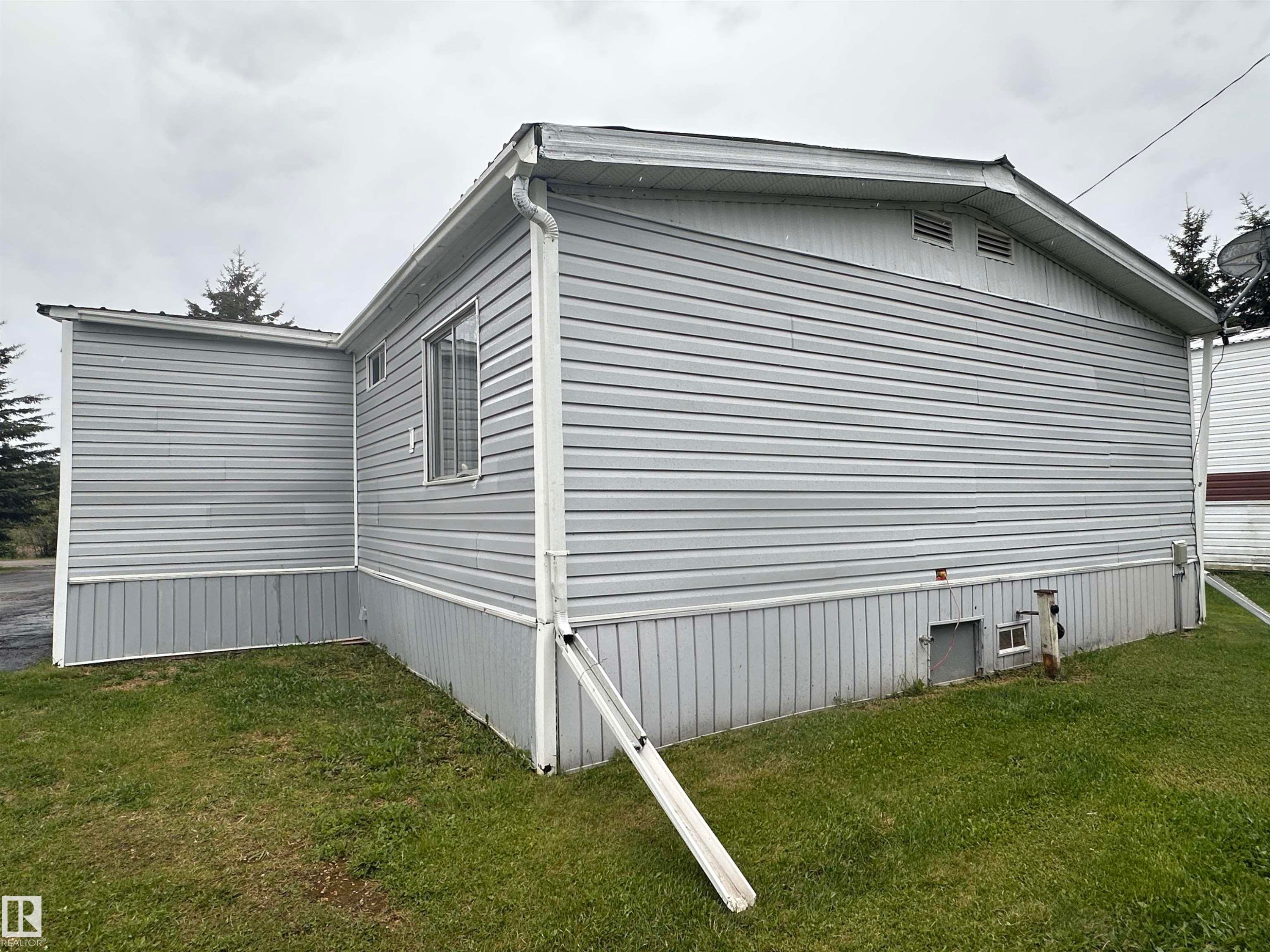 4612 50 Street, Fawcett, AB