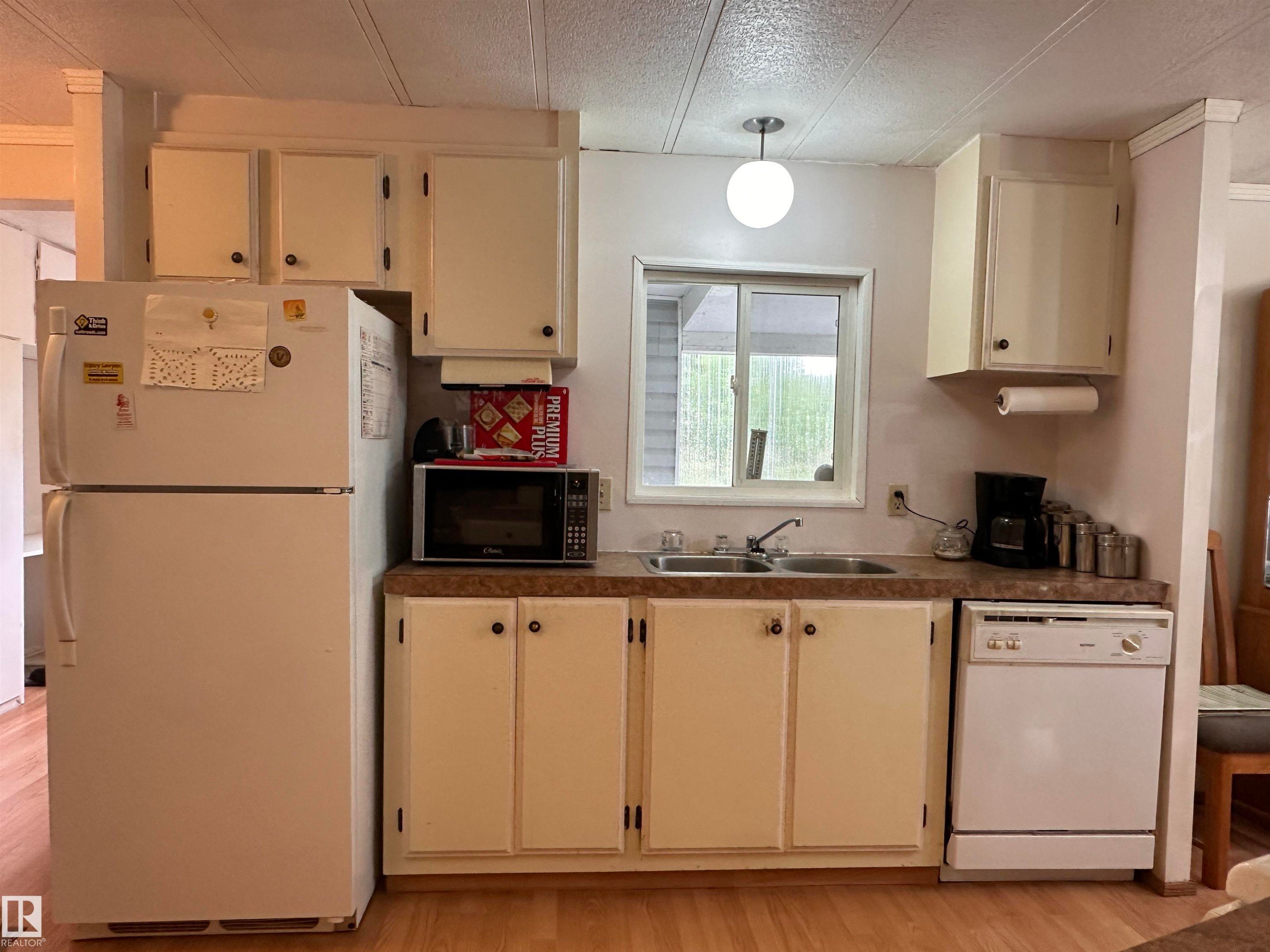 4612 50 Street, Fawcett, AB