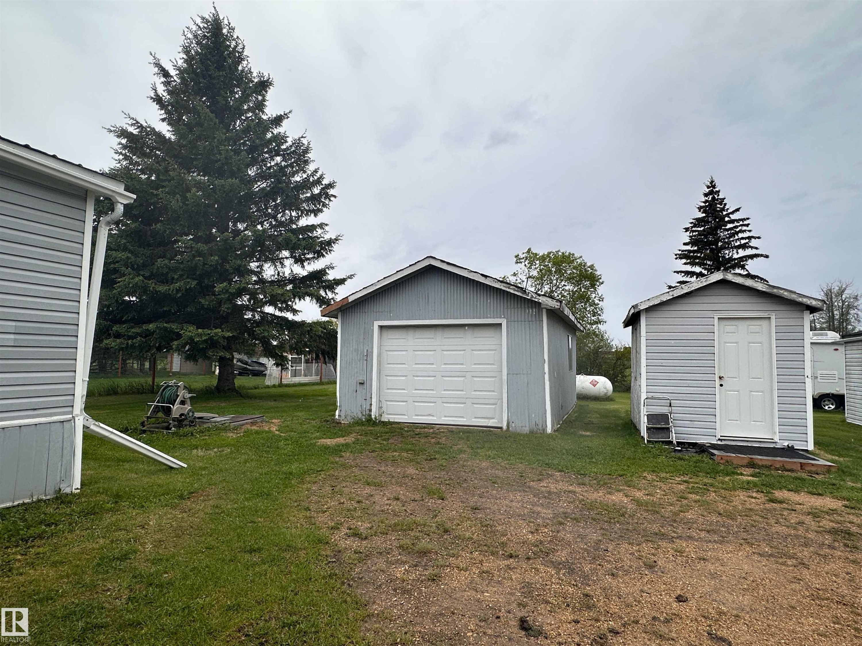 4612 50 Street, Fawcett, AB