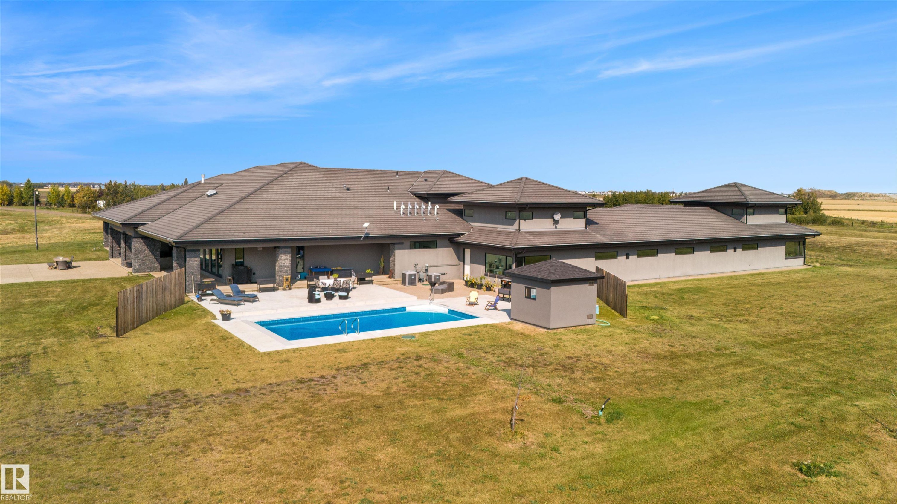 #B 25056 Twp Road 492, Rural Leduc County, AB