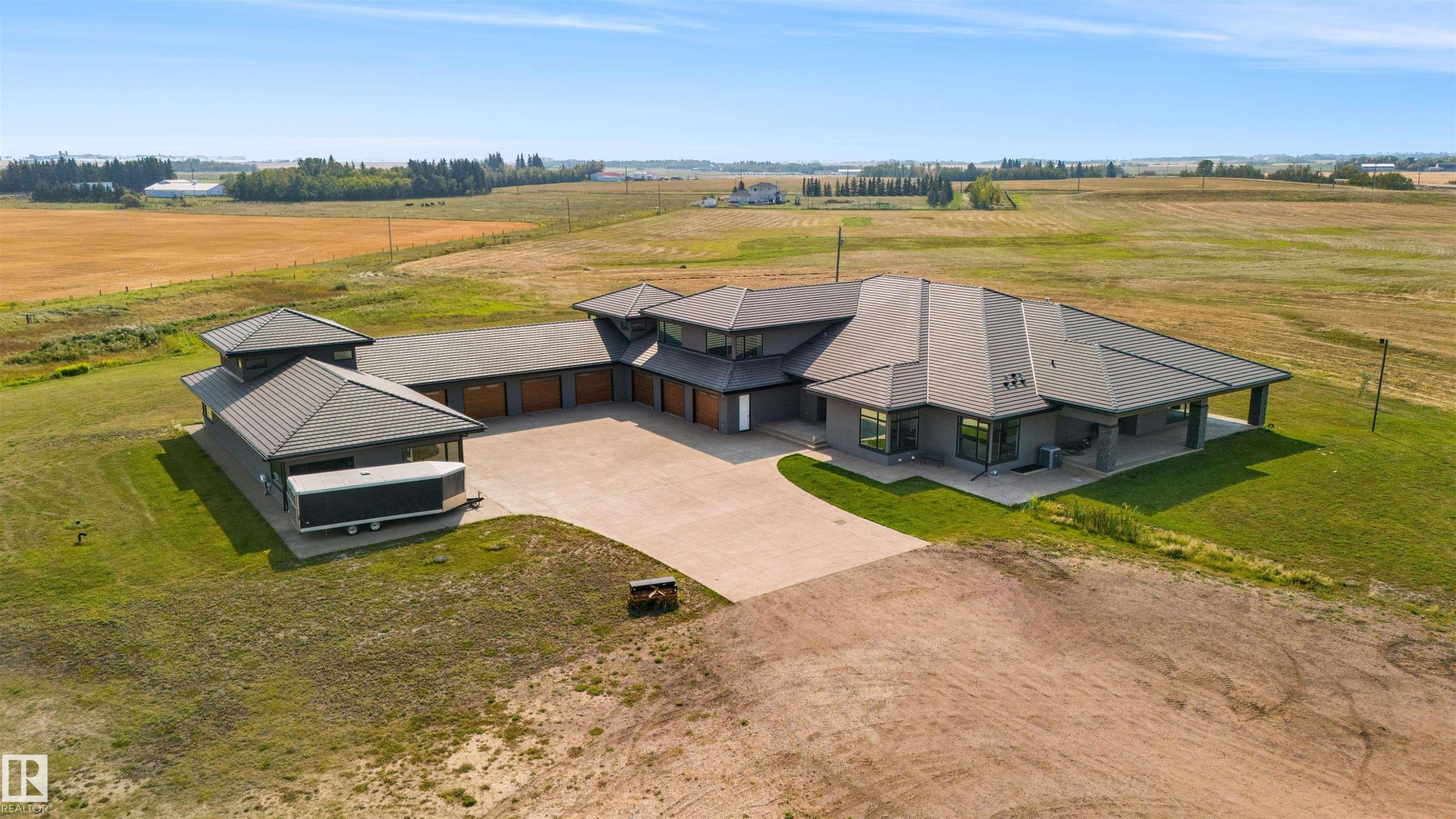 #B 25056 Twp Road 492, Rural Leduc County, AB