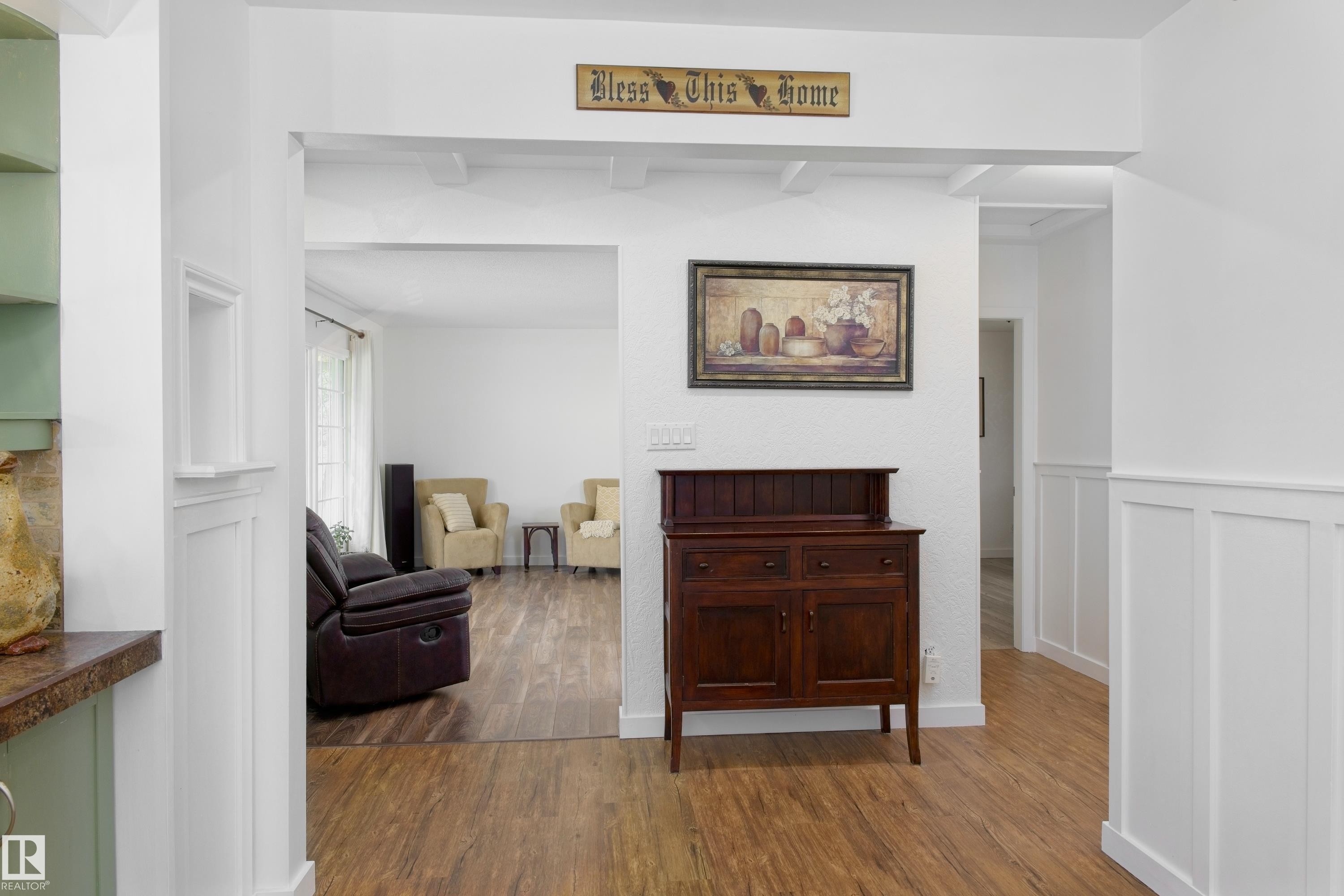 4615 54 Avenue, Barrhead, AB - Indoor Photo Showing Other Room