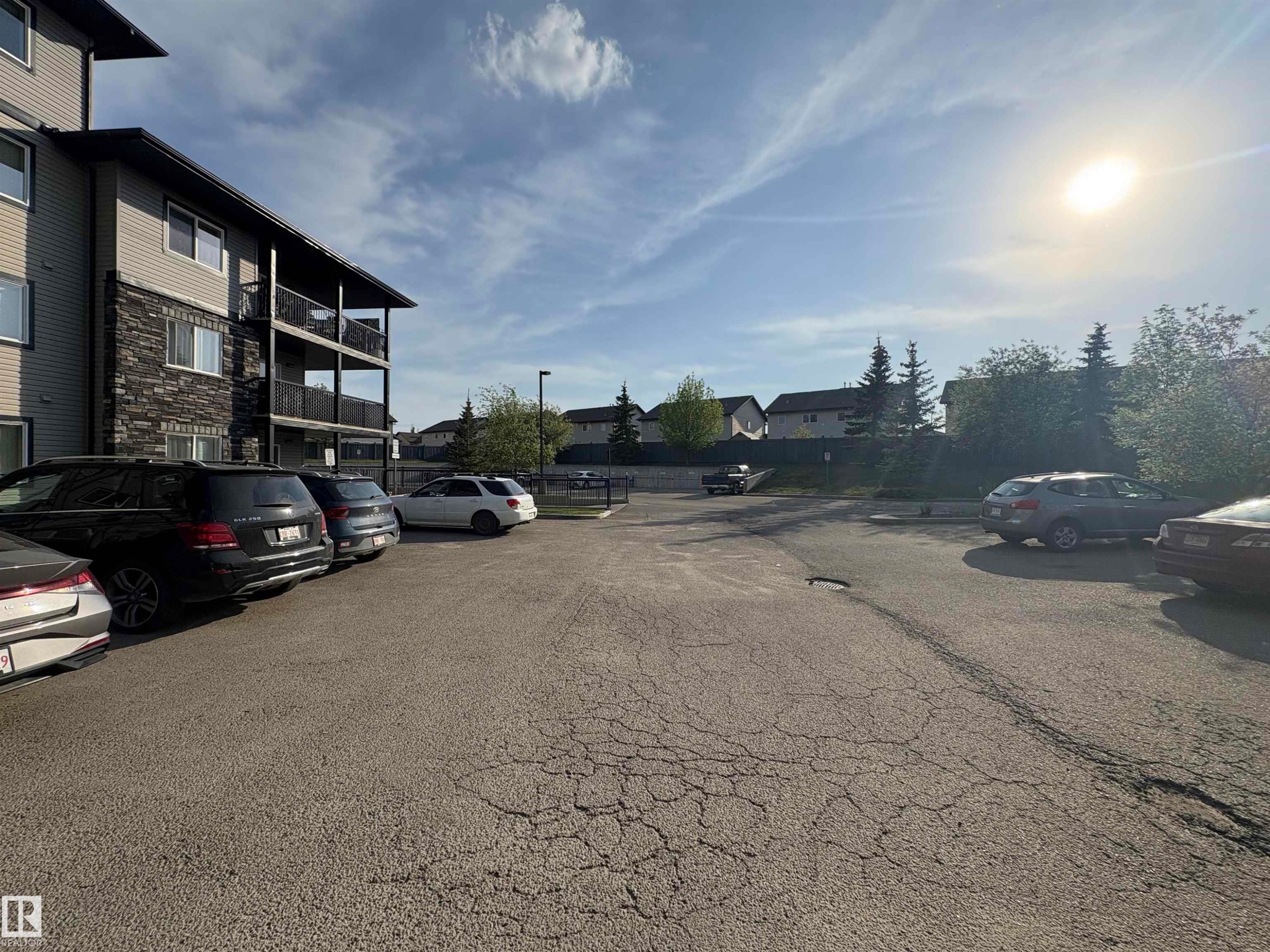 303 5951 165 Avenue, Edmonton, AB