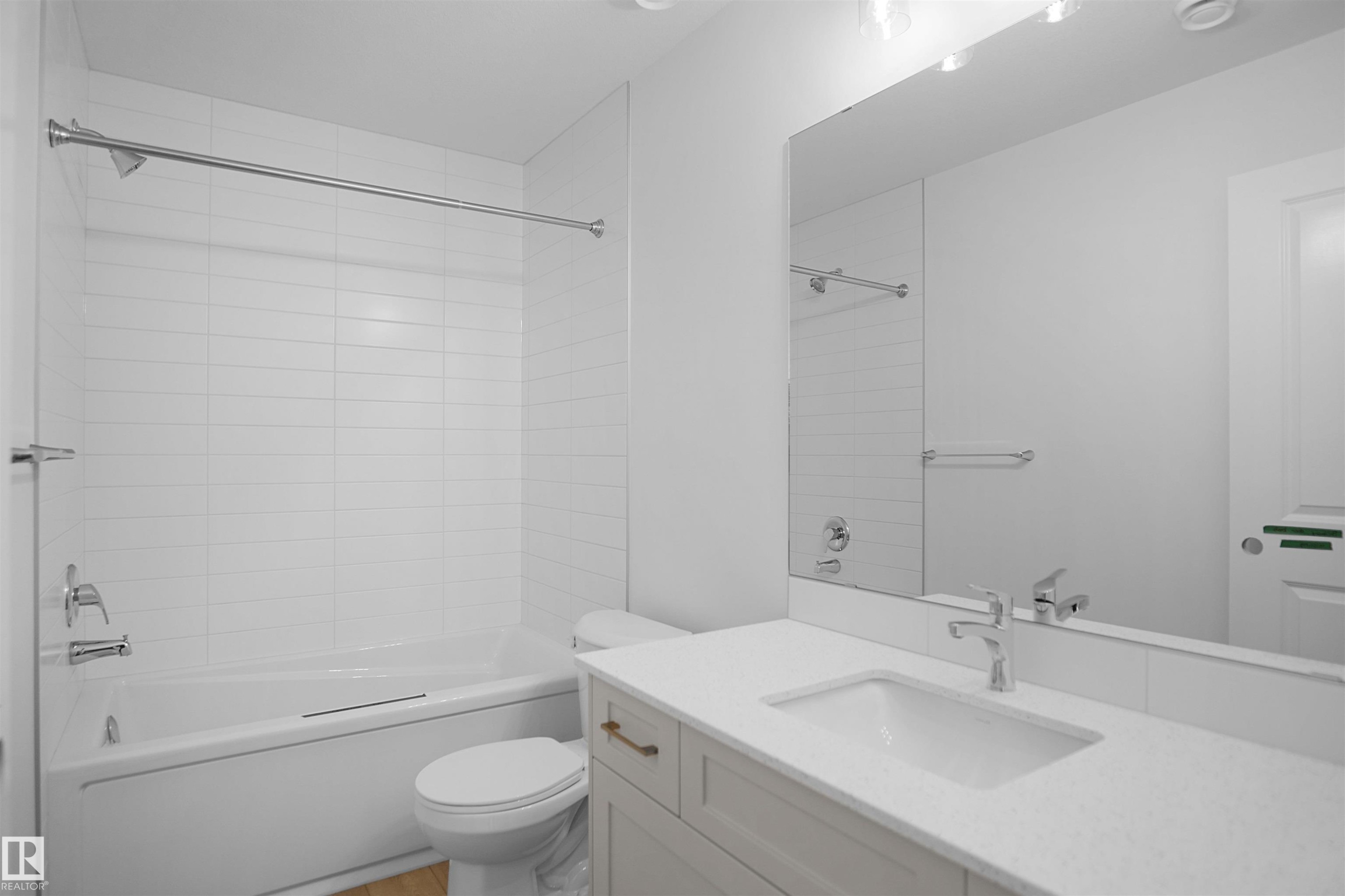 19 19904 31 Avenue, Edmonton, AB