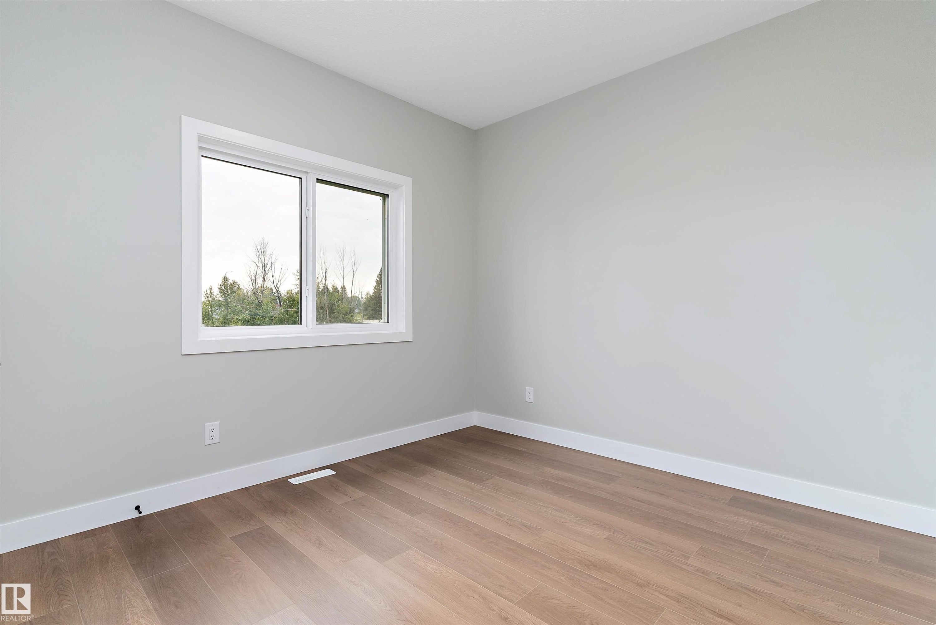14 Southbridge Drive, Calmar, AB - Indoor Photo Showing Other Room