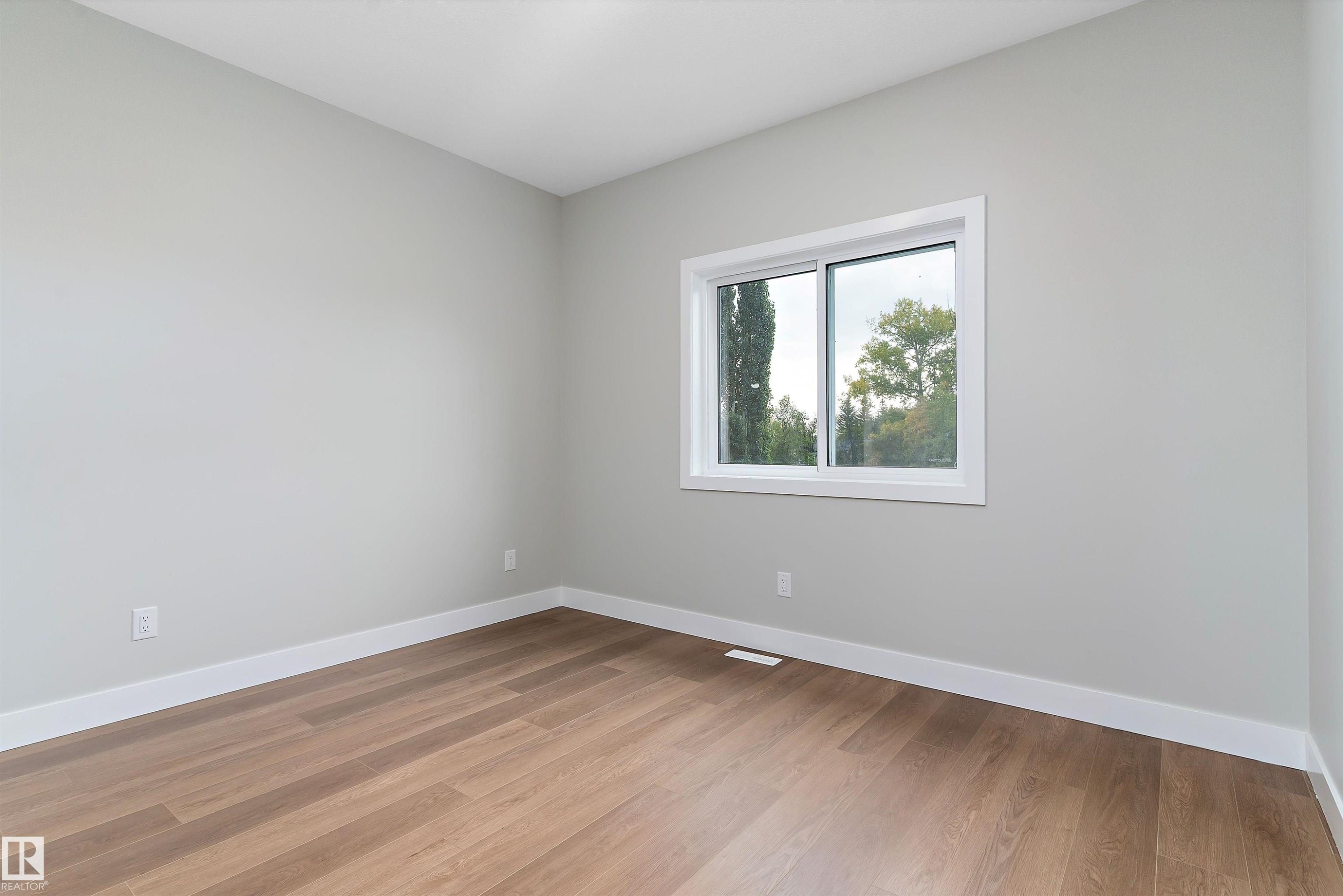 14 Southbridge Drive, Calmar, AB - Indoor Photo Showing Other Room