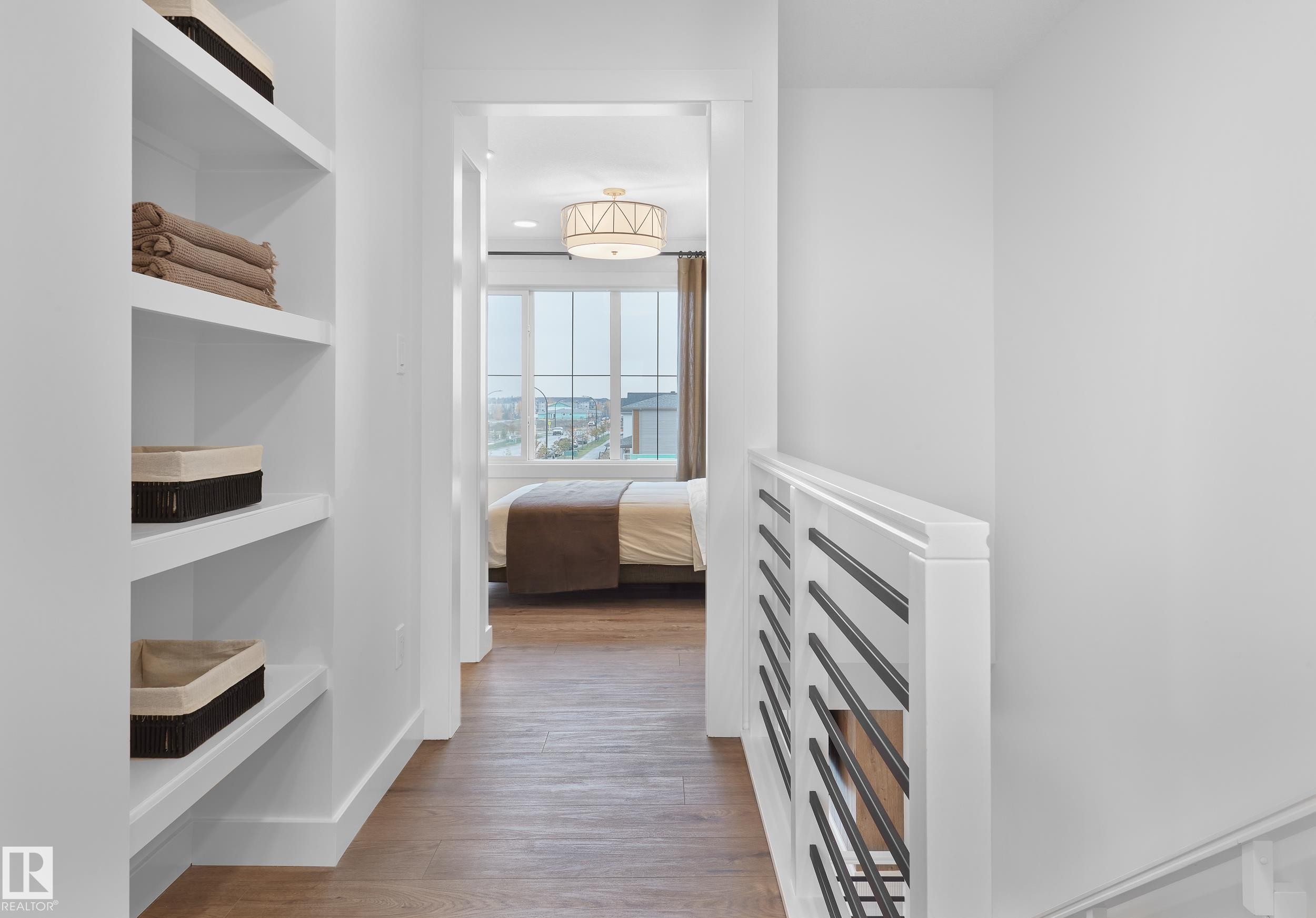 2032 Marquis Way, Edmonton, AB